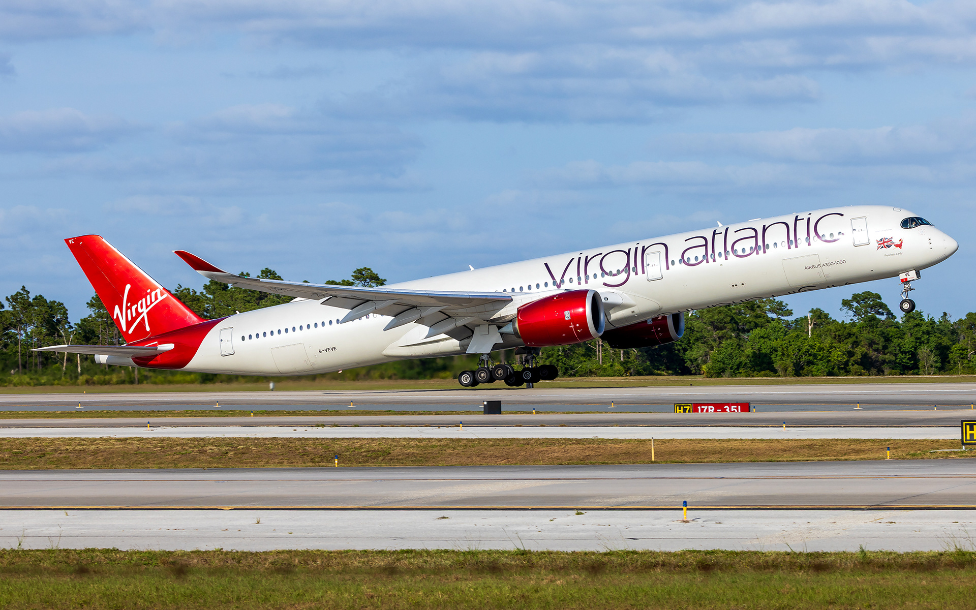 Virgin Atlantic Airbus A350-1000 in Orlando, FL
