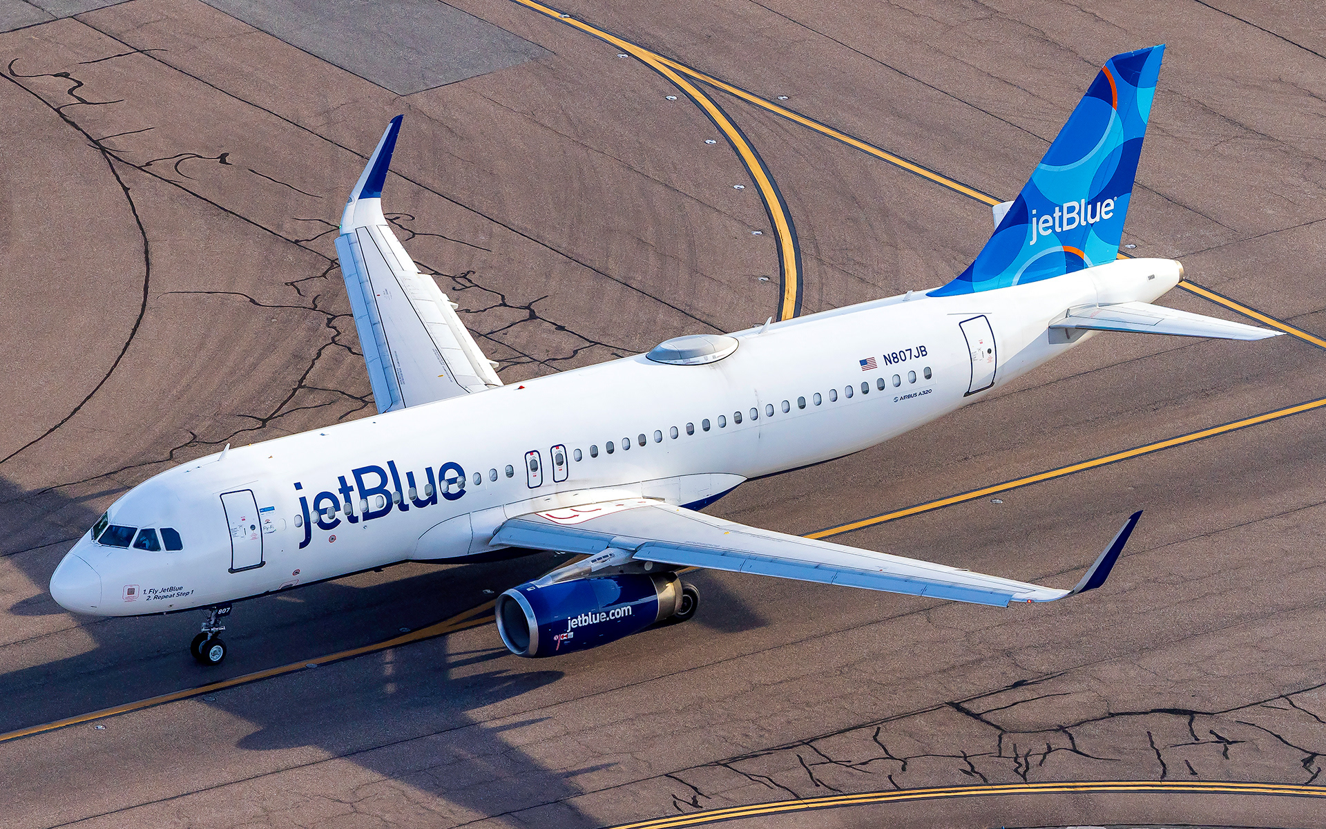 JetBlue Airbus A320 in Orlando, FL