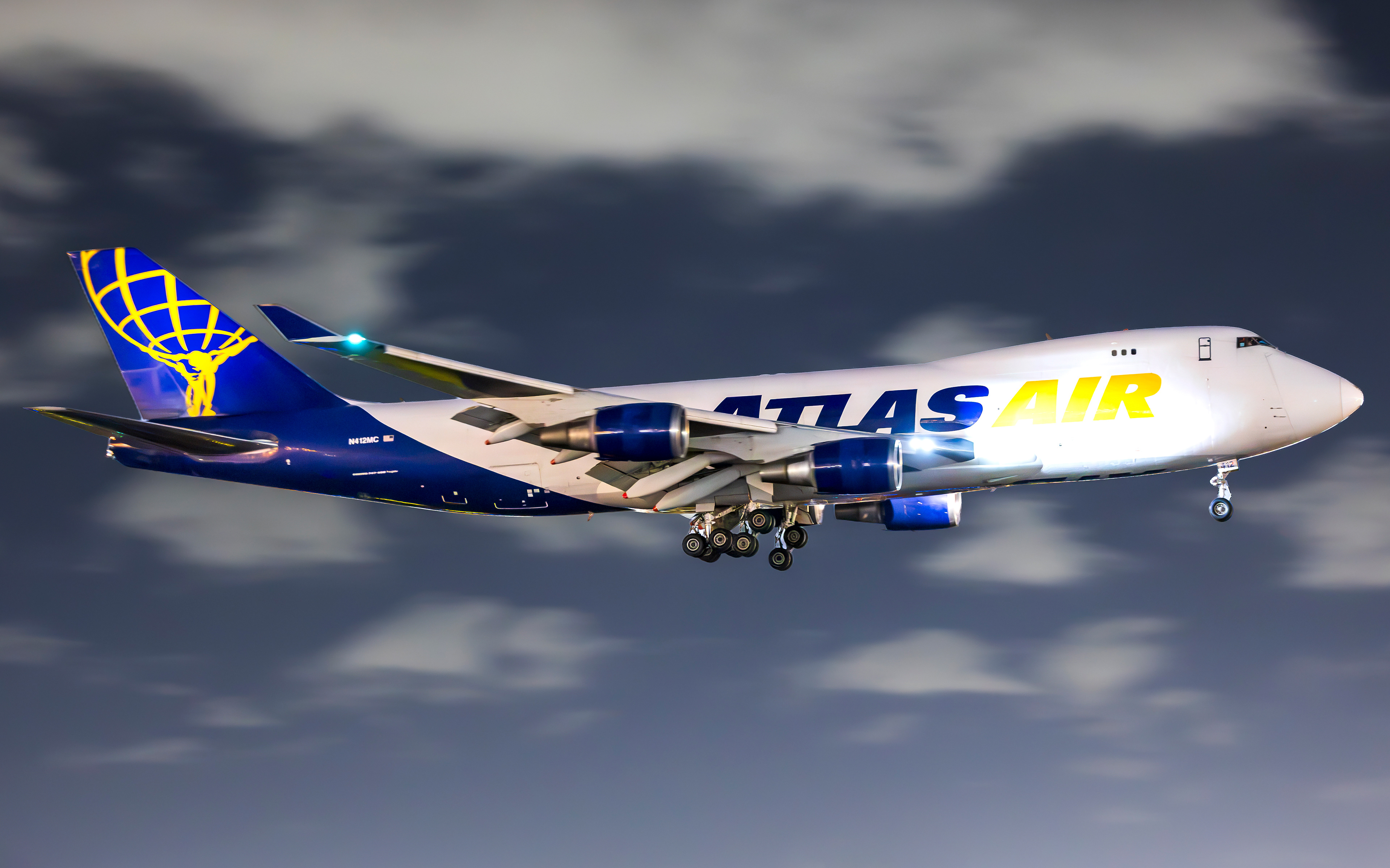 Atlas Air Boeing 747-400F in Miami, FL