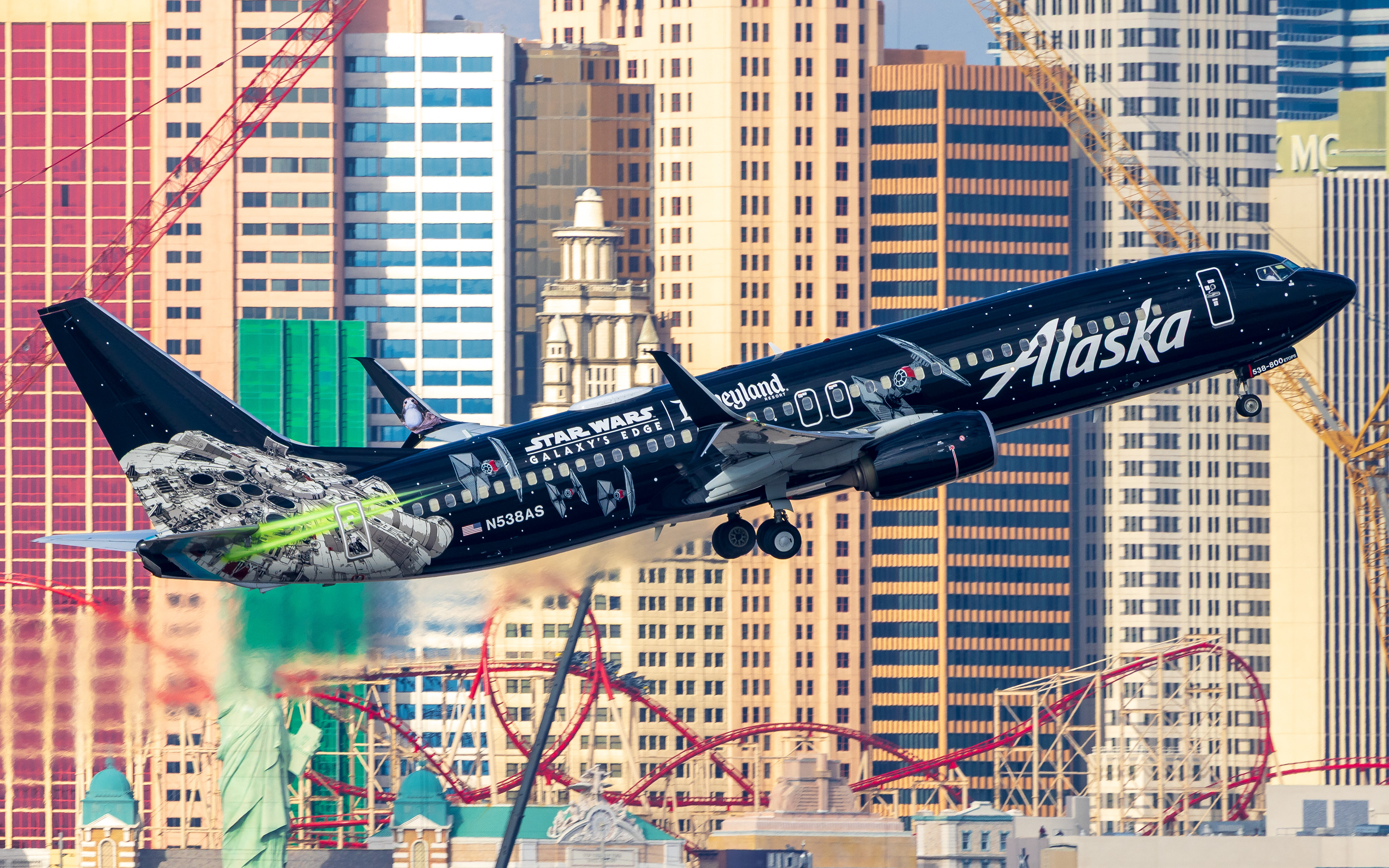 Alaska Boeing 737-800 in Las Vegas, NV - Star Wars Livery