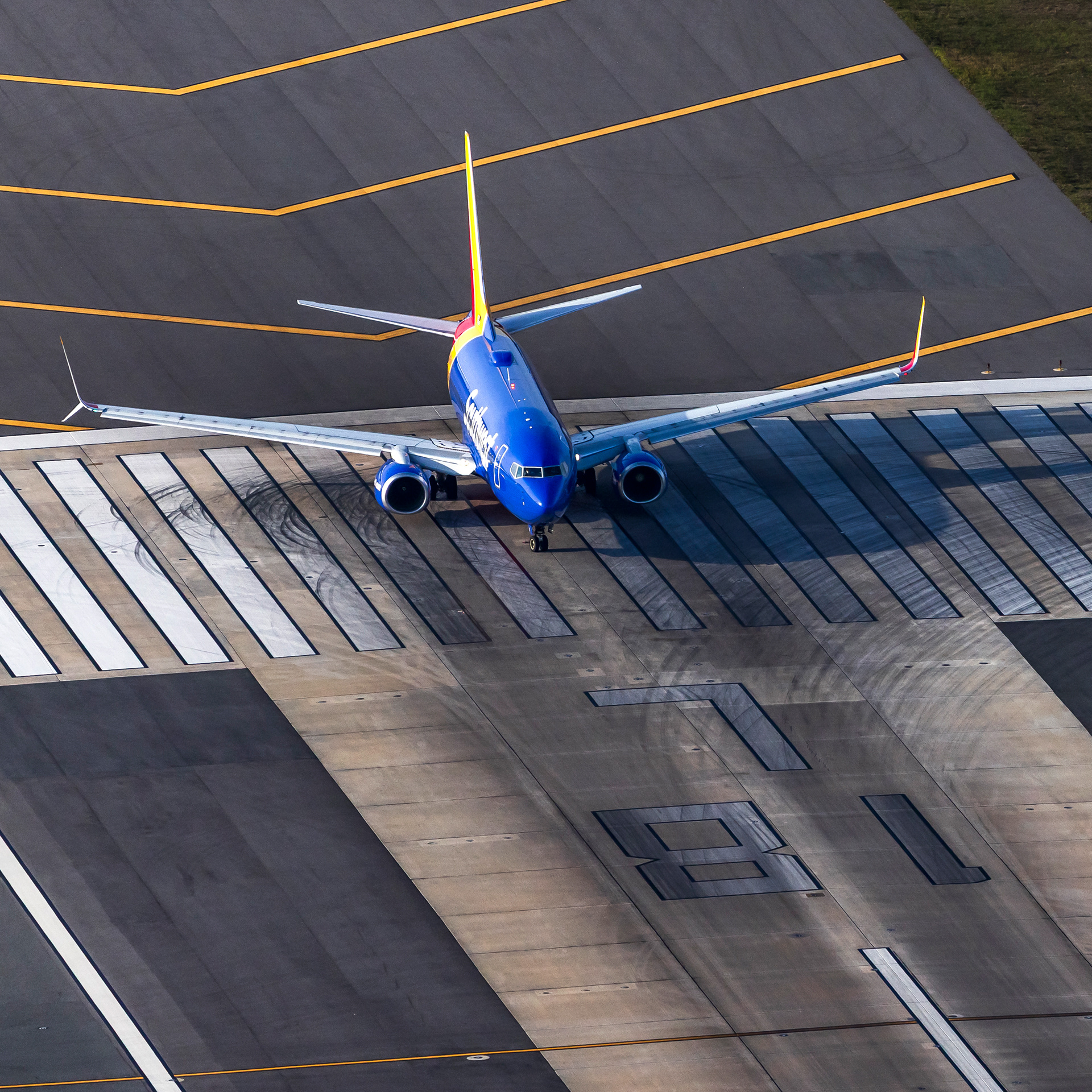 Southwest Boeing 737-700 in Orlando, FL