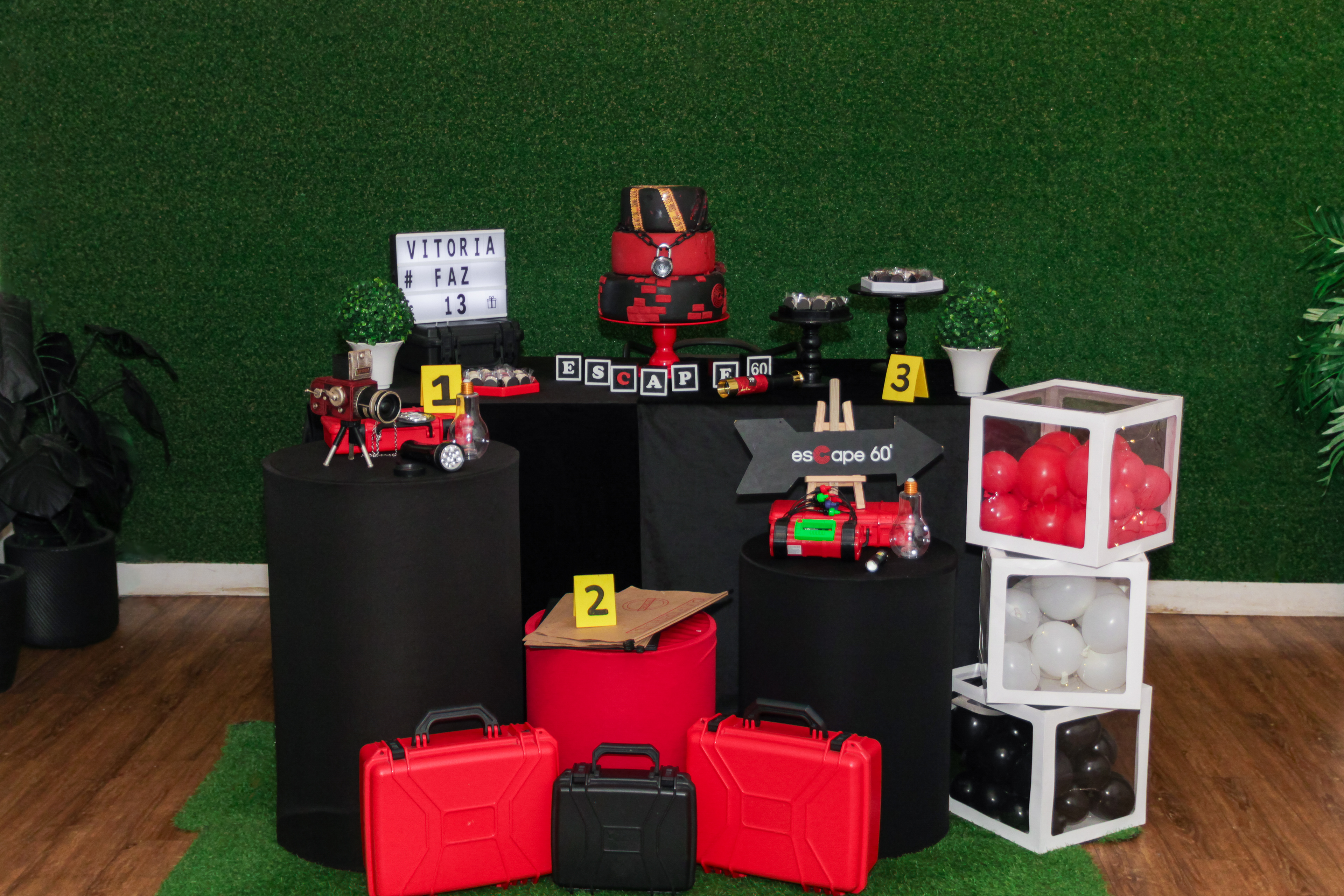 Decoração moderna, aniversário da Vitória