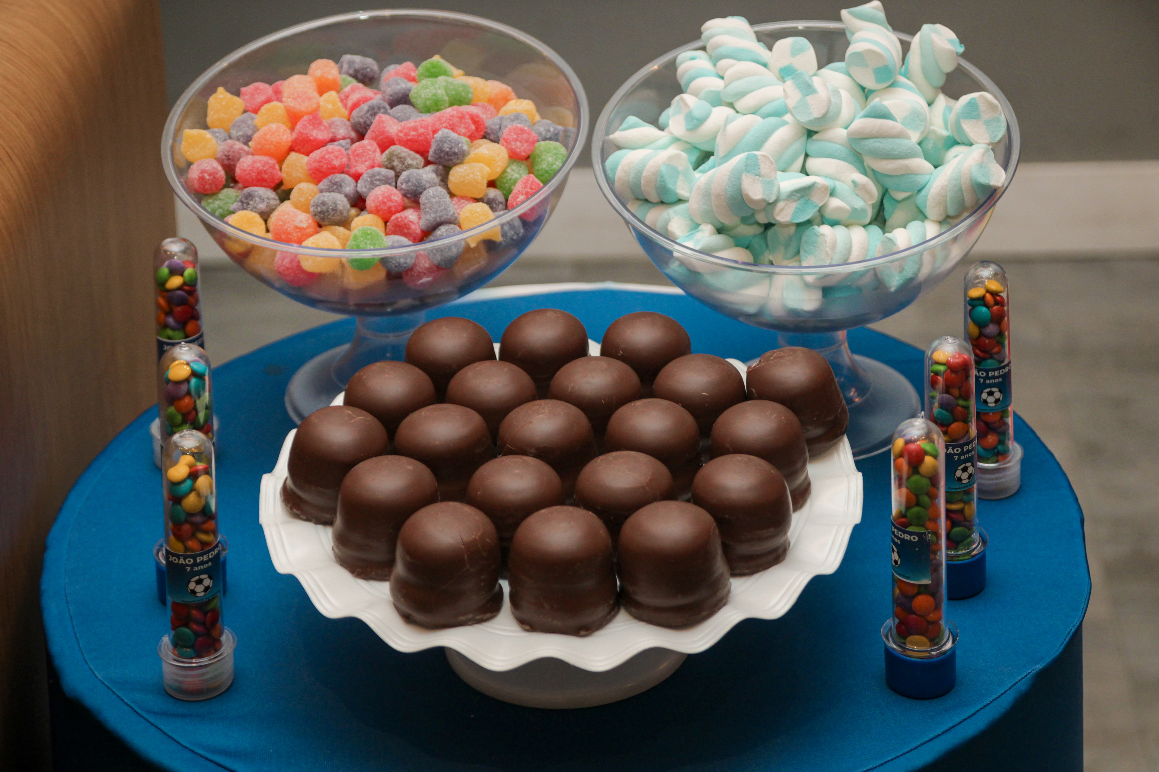 Detalhe da decoração, festa João Pedro.