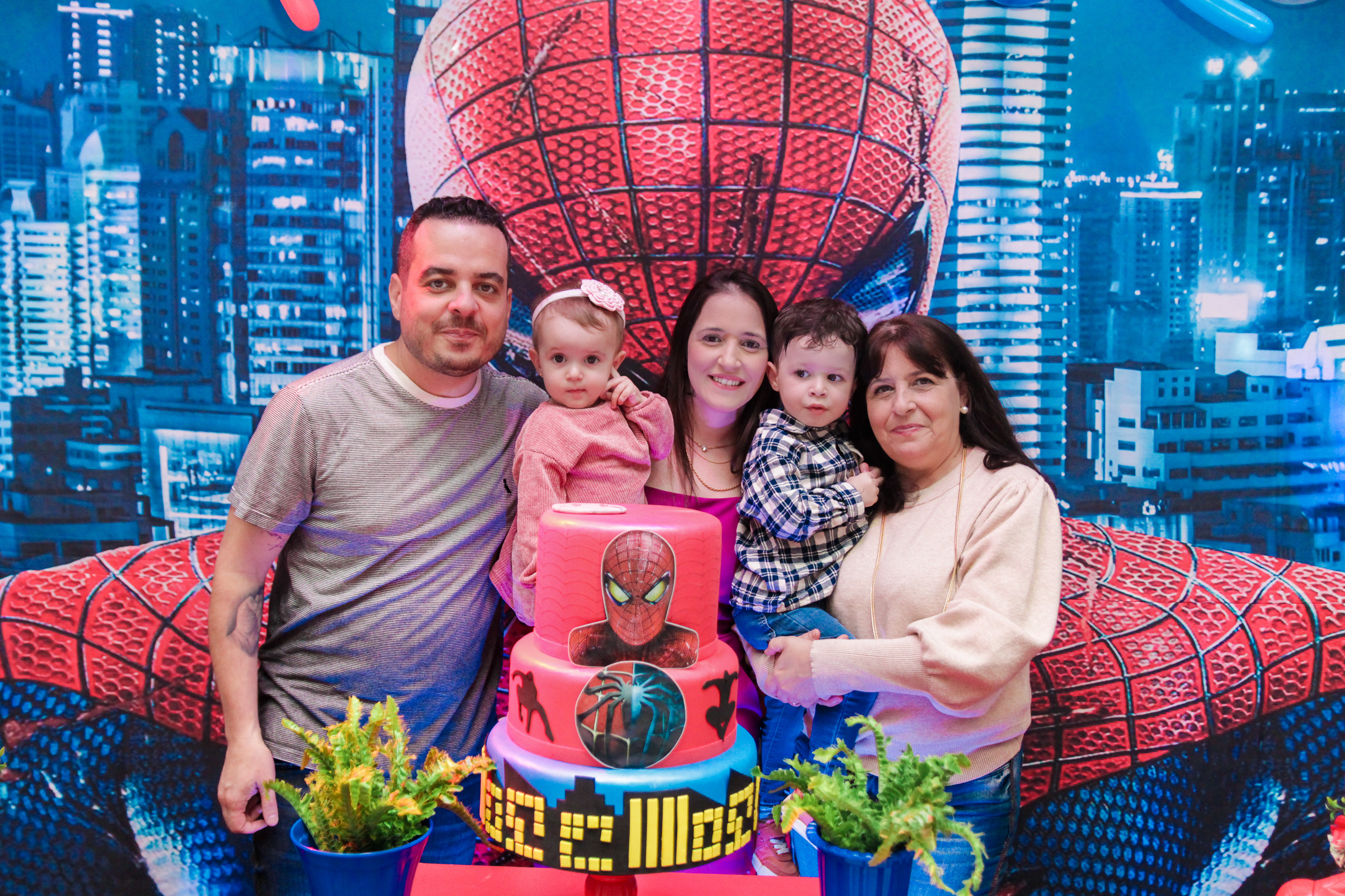 Família reunida na festa do Miguel SP.