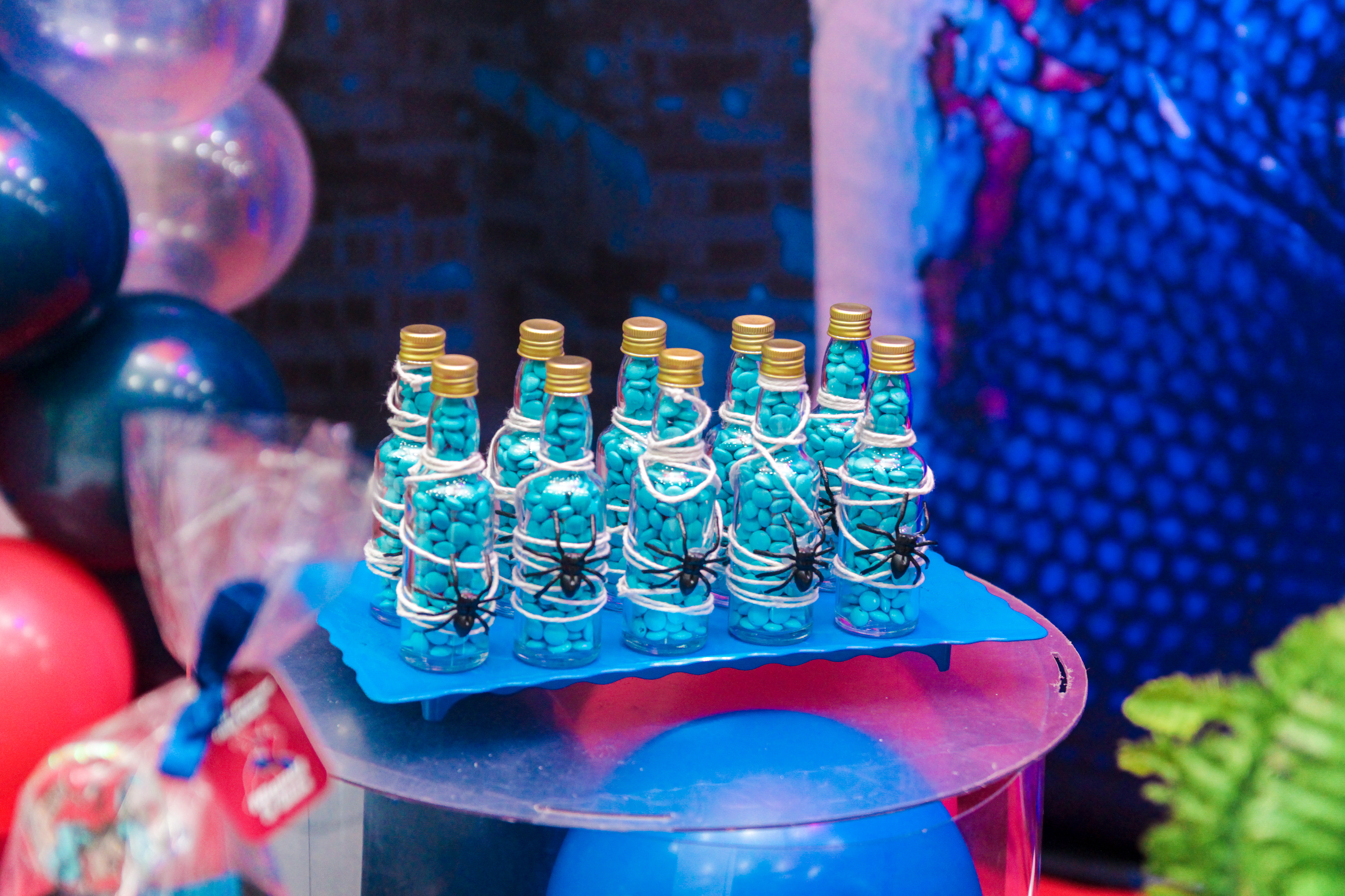 Mesa temática Homem-Aranha, Miguel, SP.