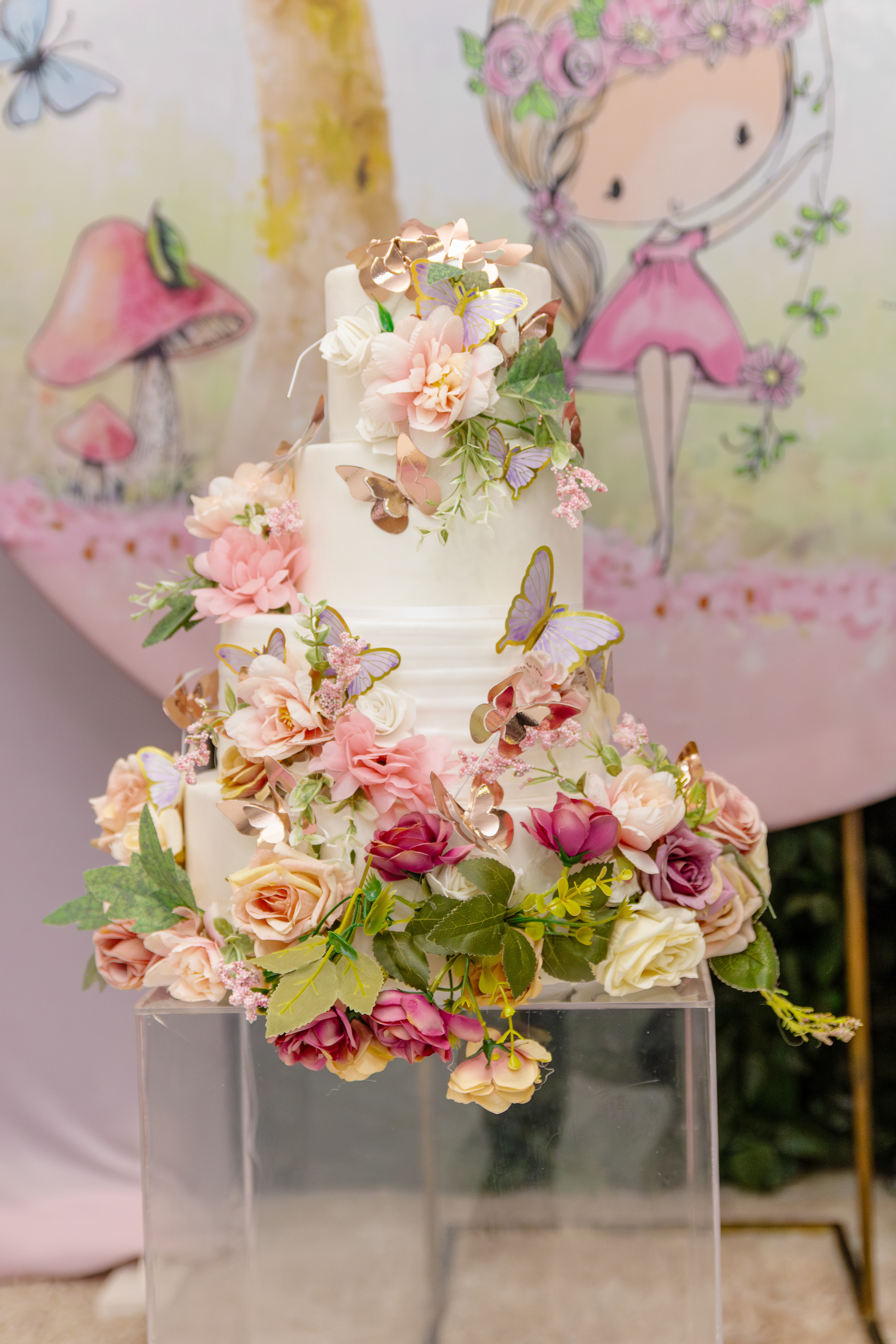 Mesa decorada, aniversário infantil da Luiza.