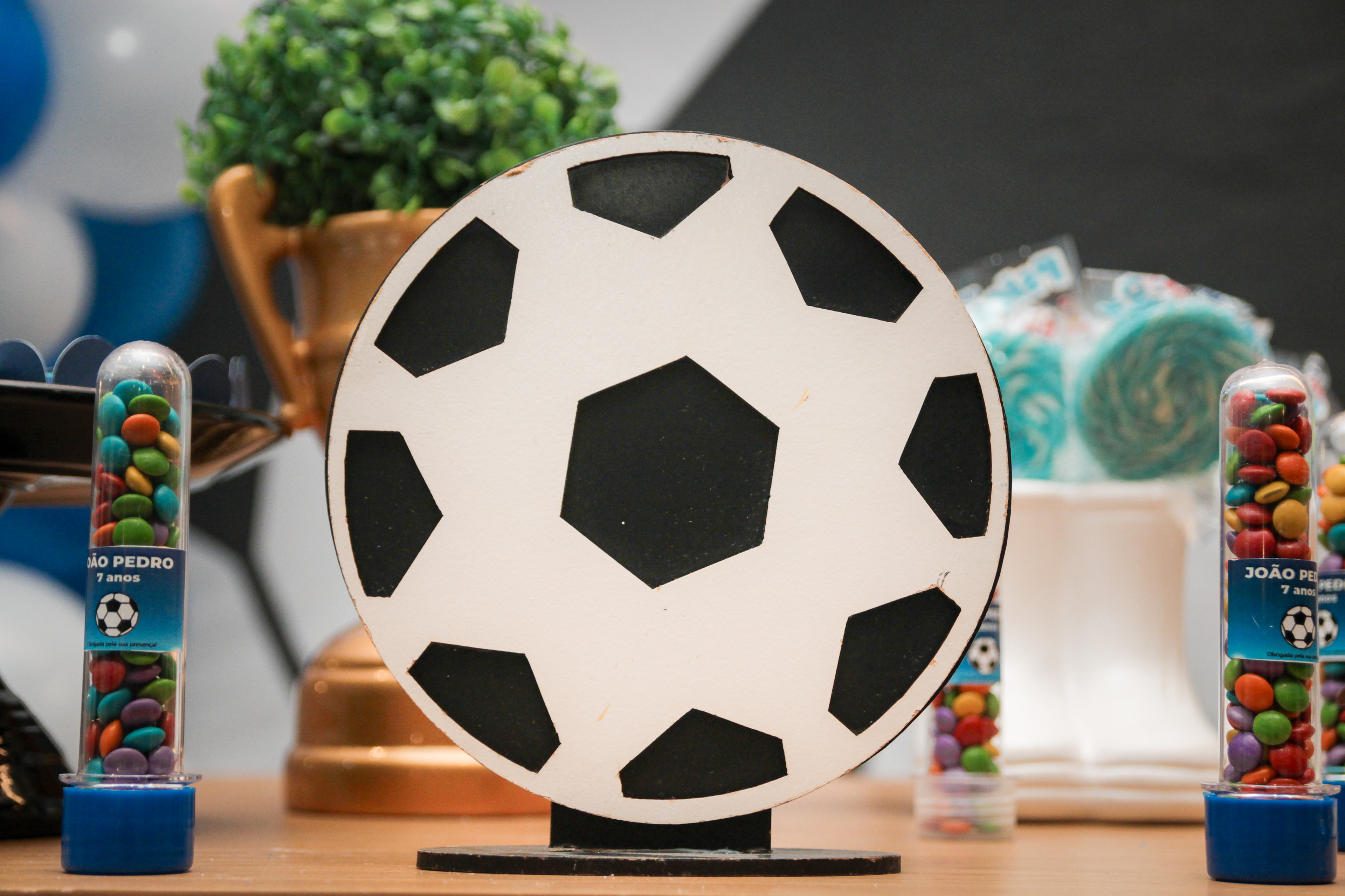 Detalhe da decoração, festa João Pedro.