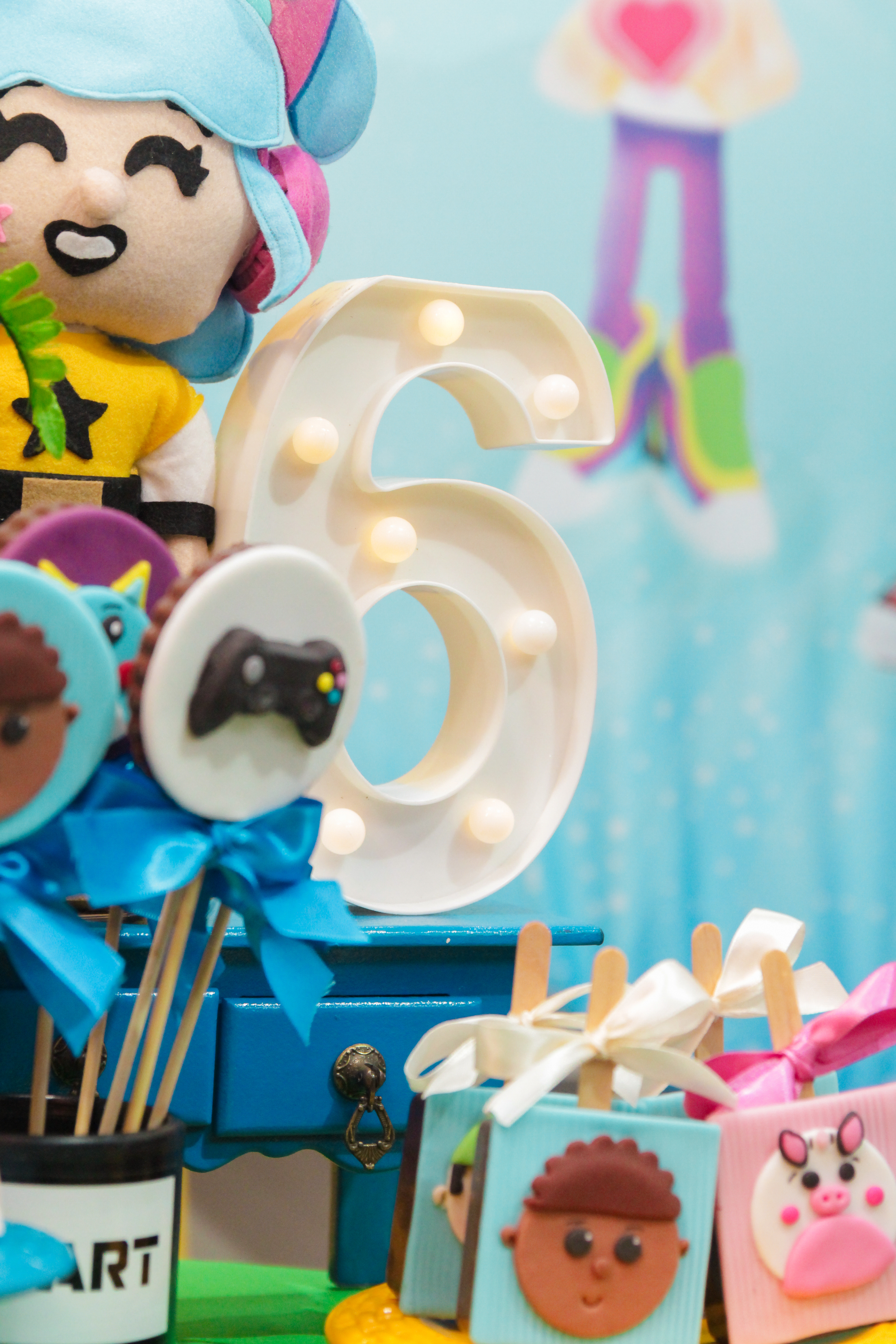 Detalhe da decoração infantil, irmãos SP.