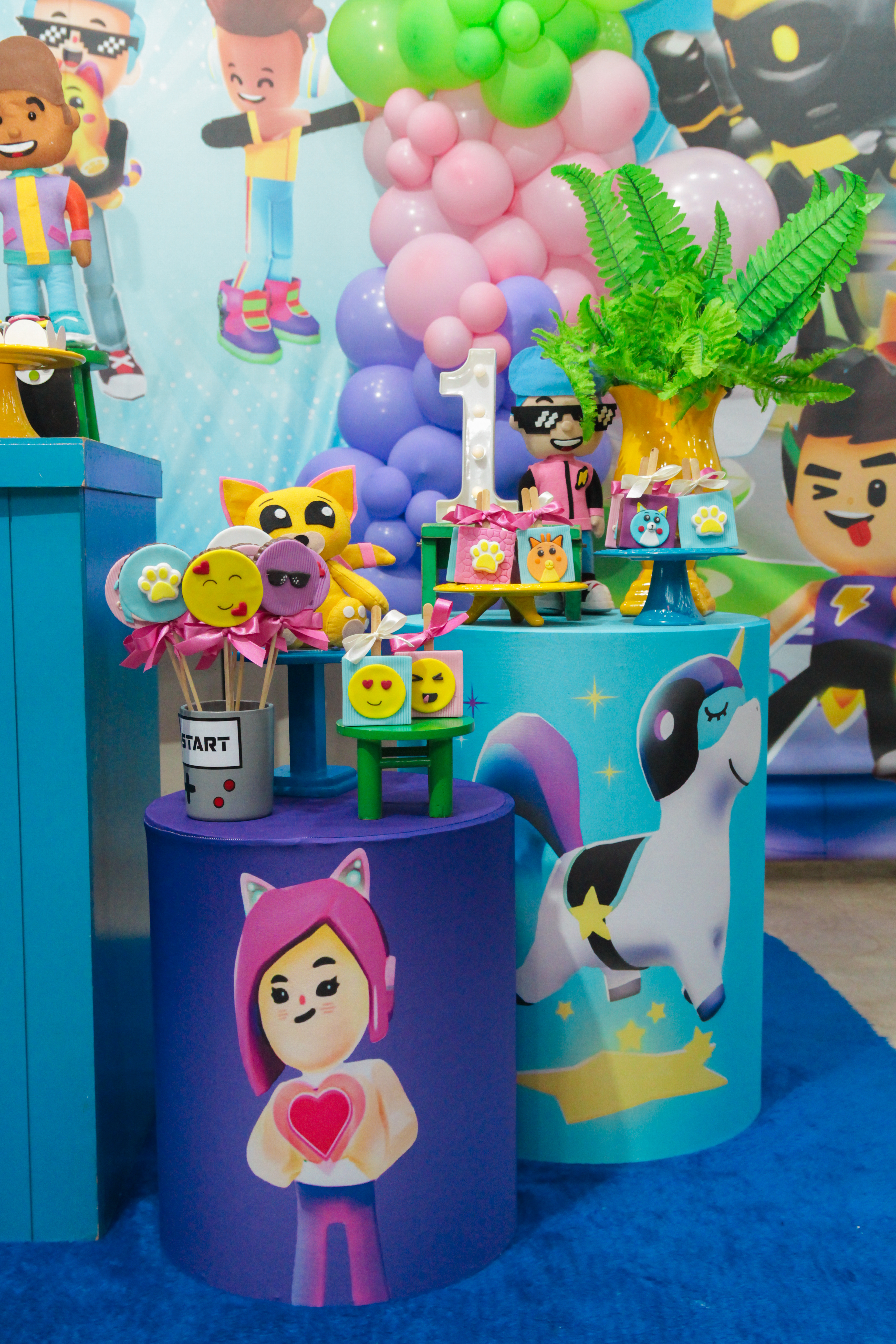 Decoração temática colorida, SP.