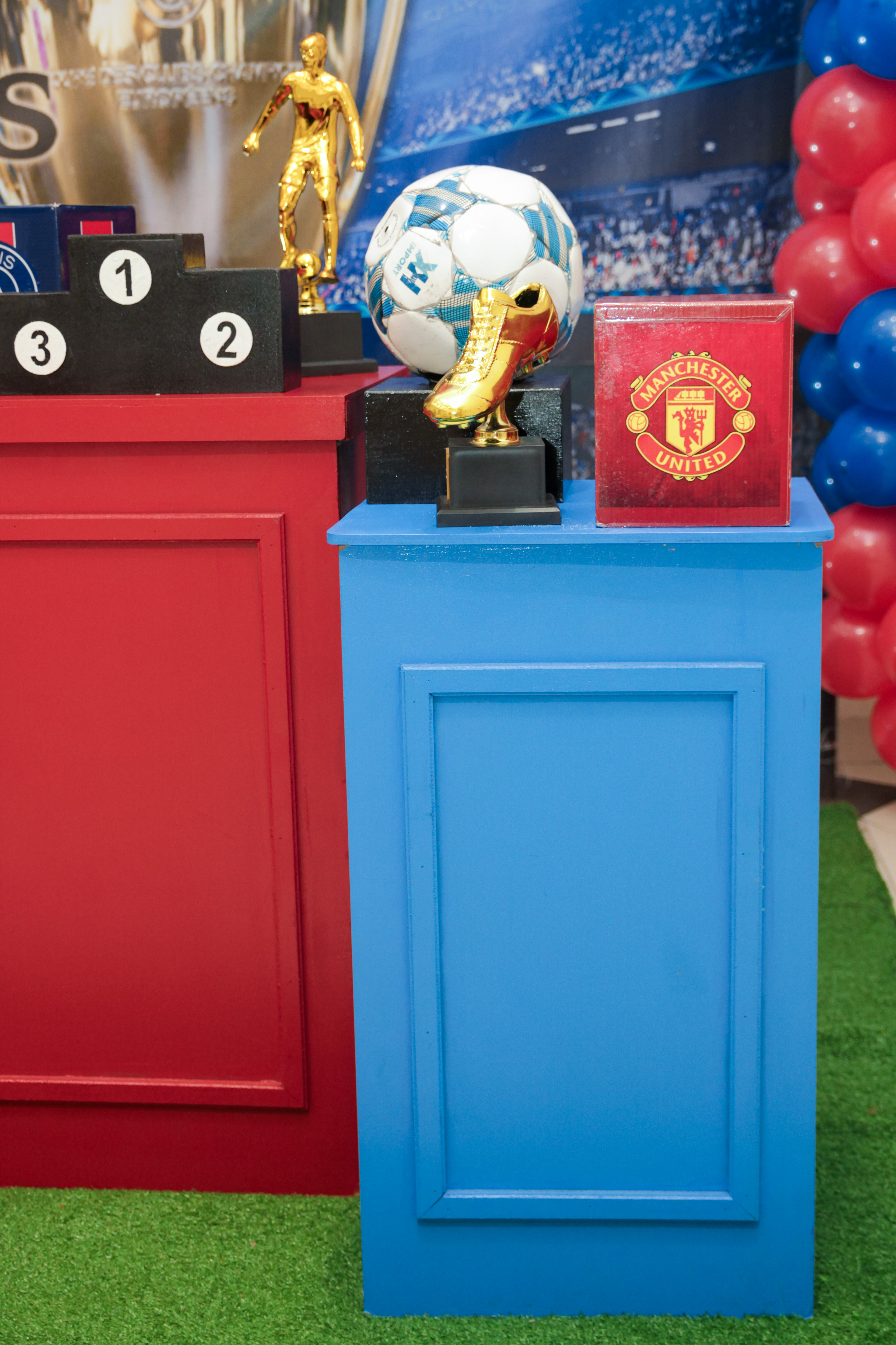 Mesa decorada tema futebol, aniversário do Joaquim, SP