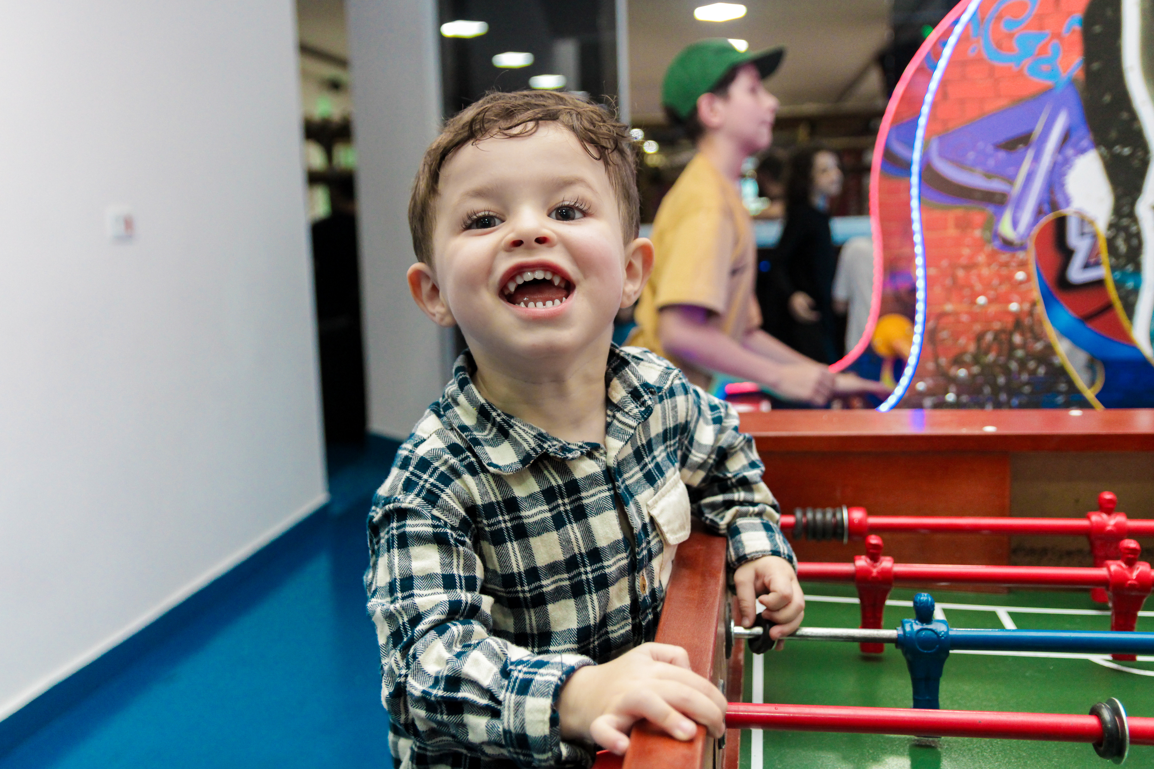 Miguel sorrindo, aniversário infantil SP