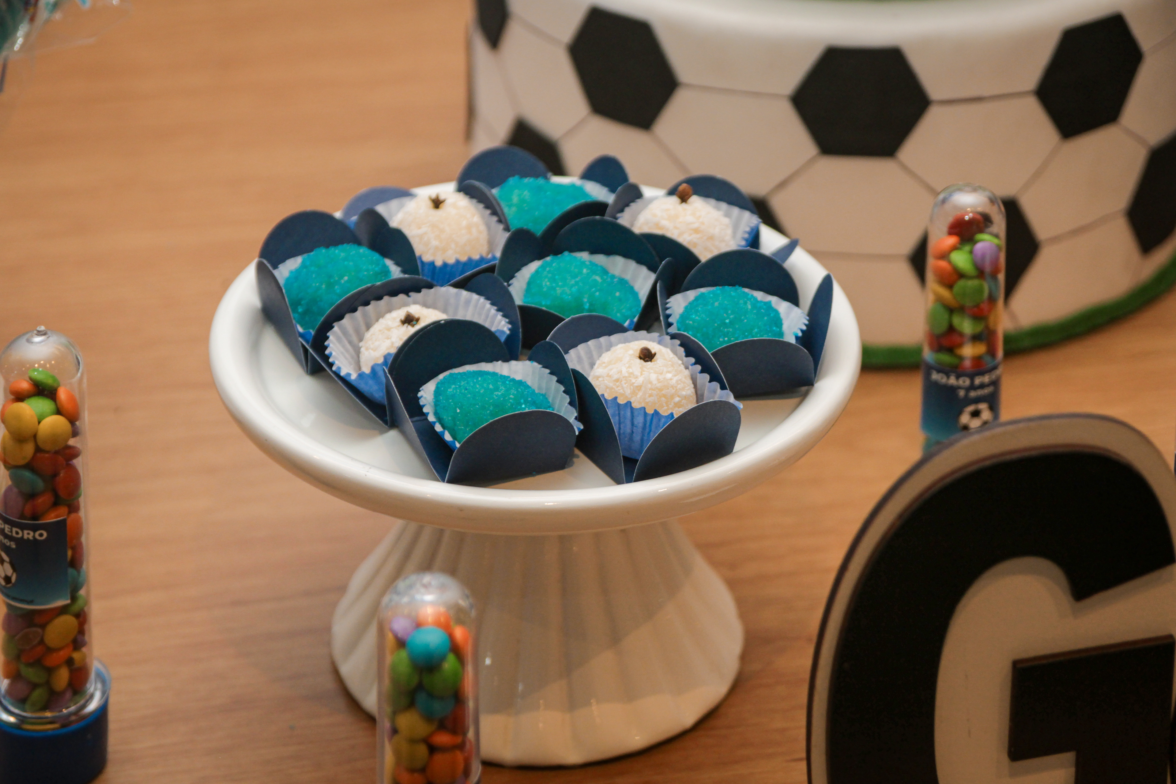 Detalhe da decoração, festa João Pedro.