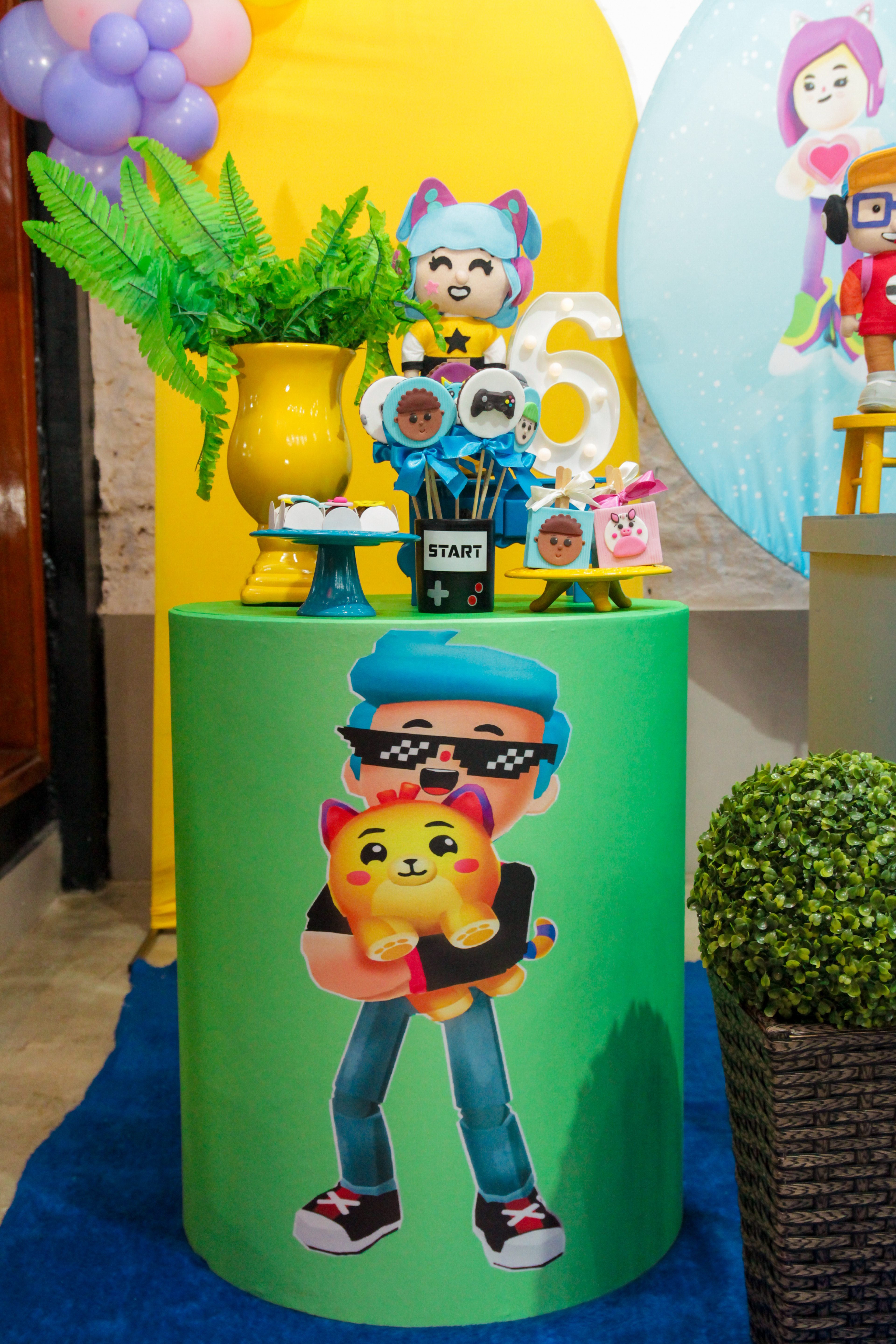 Decoração temática colorida, SP.