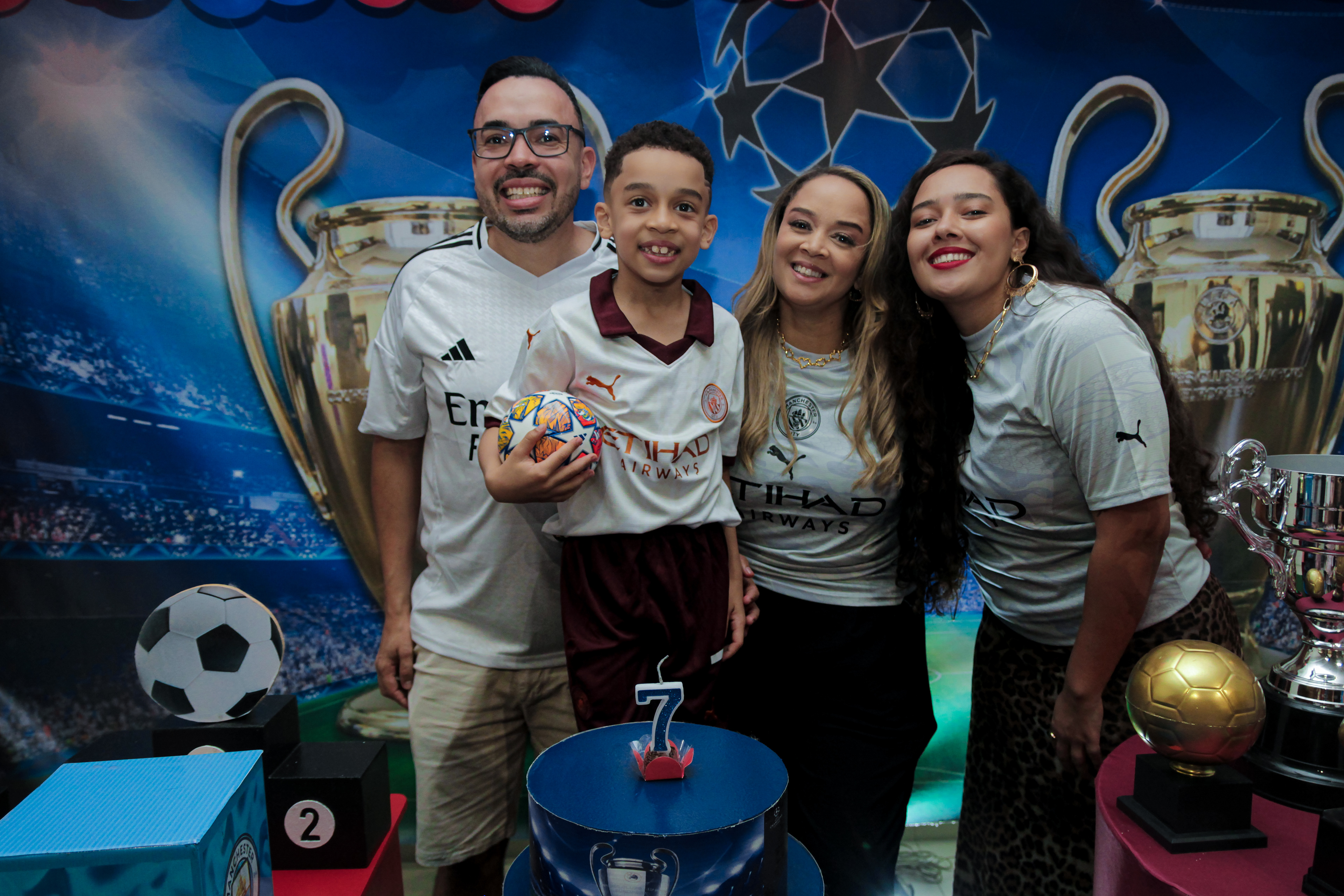 Família reunida na festa do Joaquim, São Paulo.