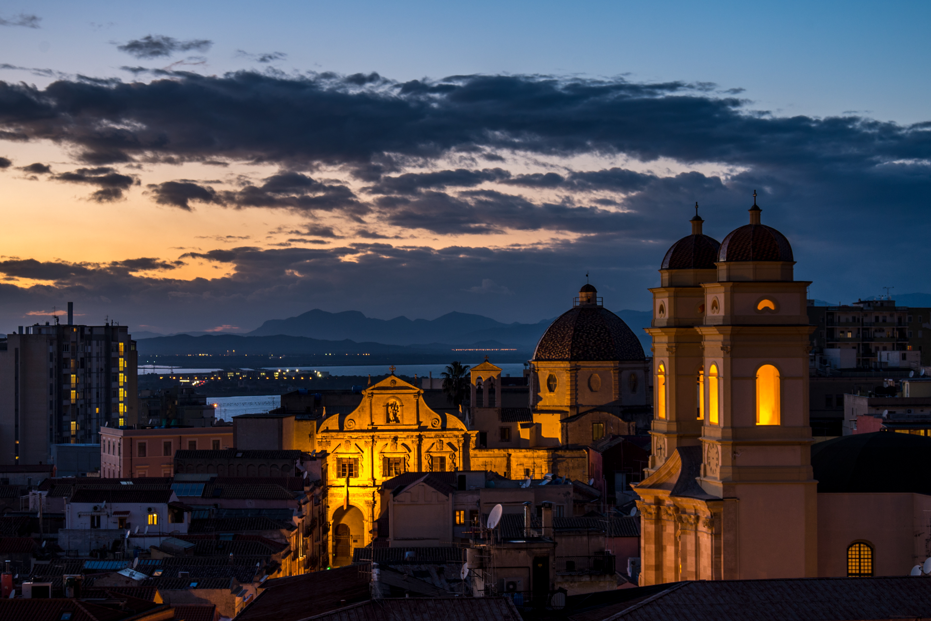 View from Castello of Sant'Anna and San Michele churches-Michele Vascellari-Attribution-NonCommercial 2.0 Generic (CC BY-NC 2.0)