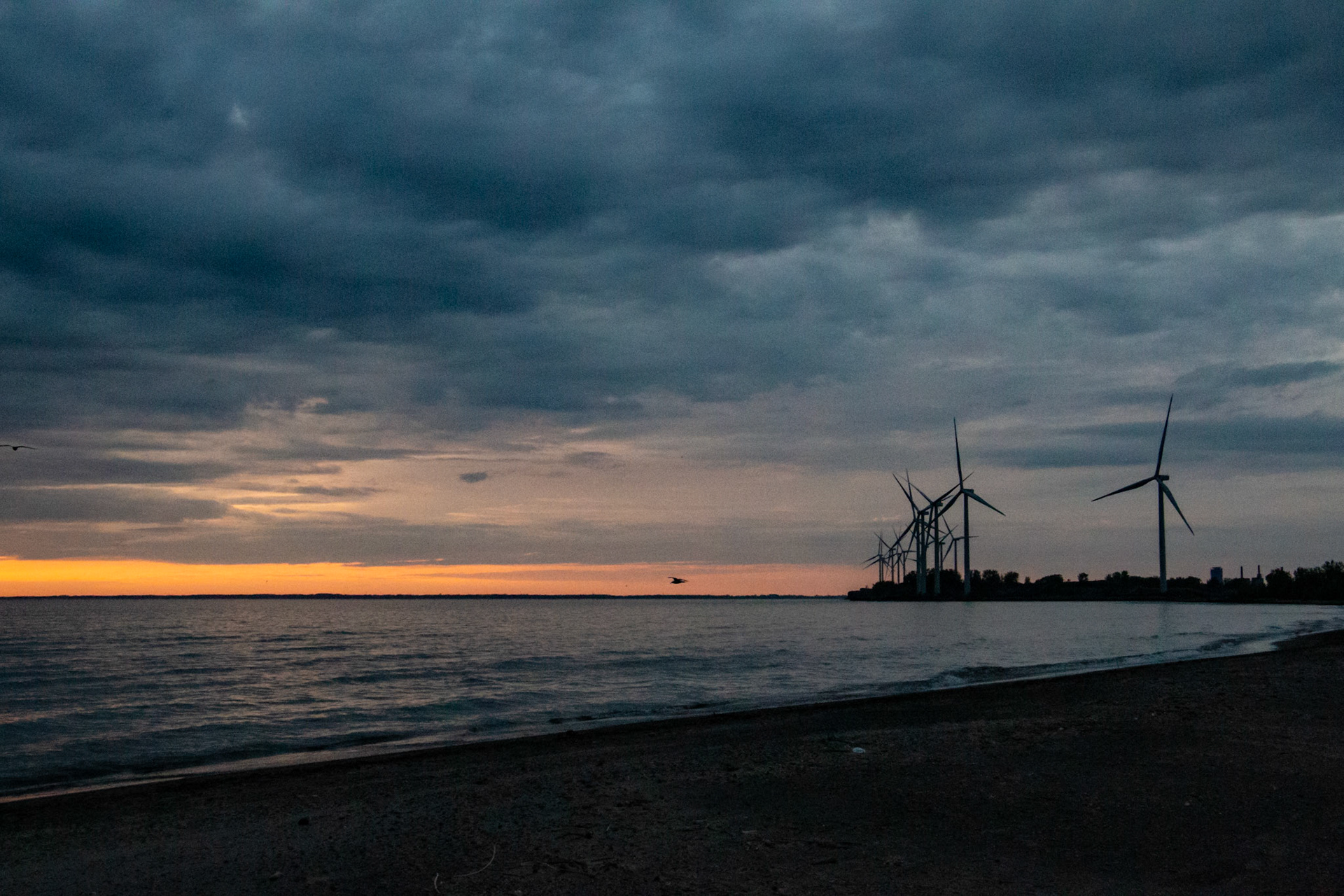 Moody sunset at Woodlawn Beach, Hamburg NY.