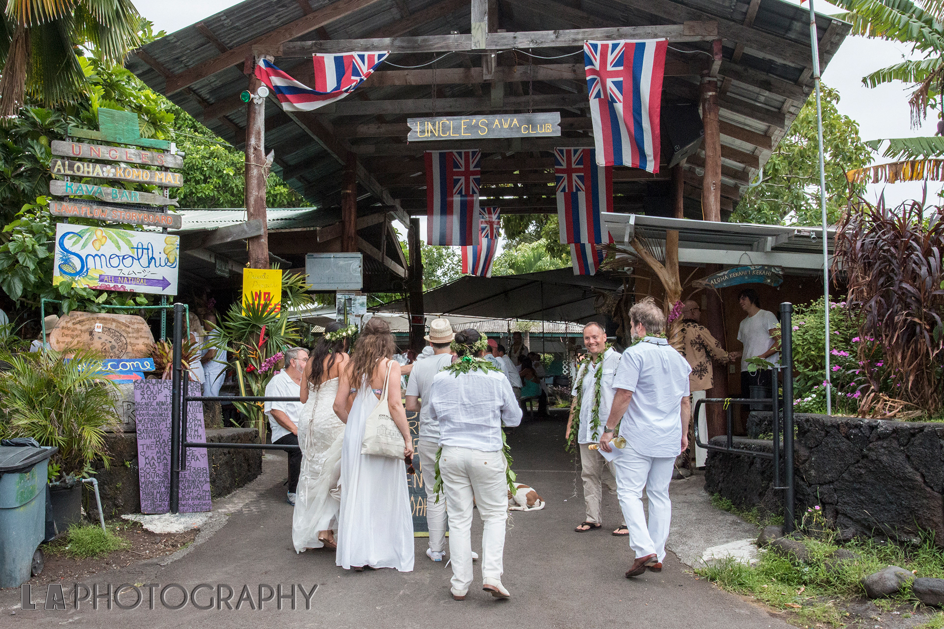 Wedding reception, Hawaii, Kalapana Awa Bar.