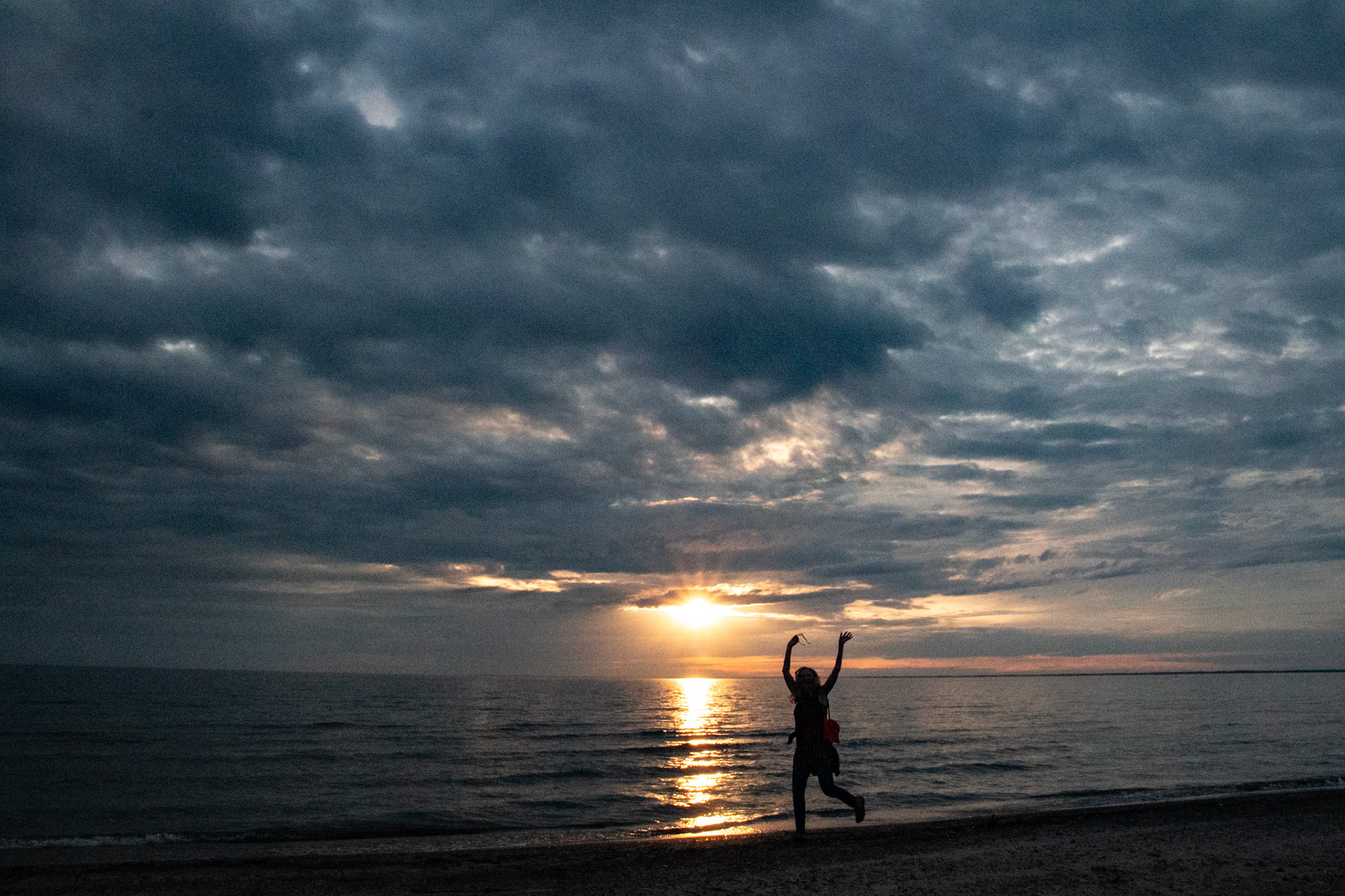 Moody sunset at Woodlawn Beach, Hamburg NY.