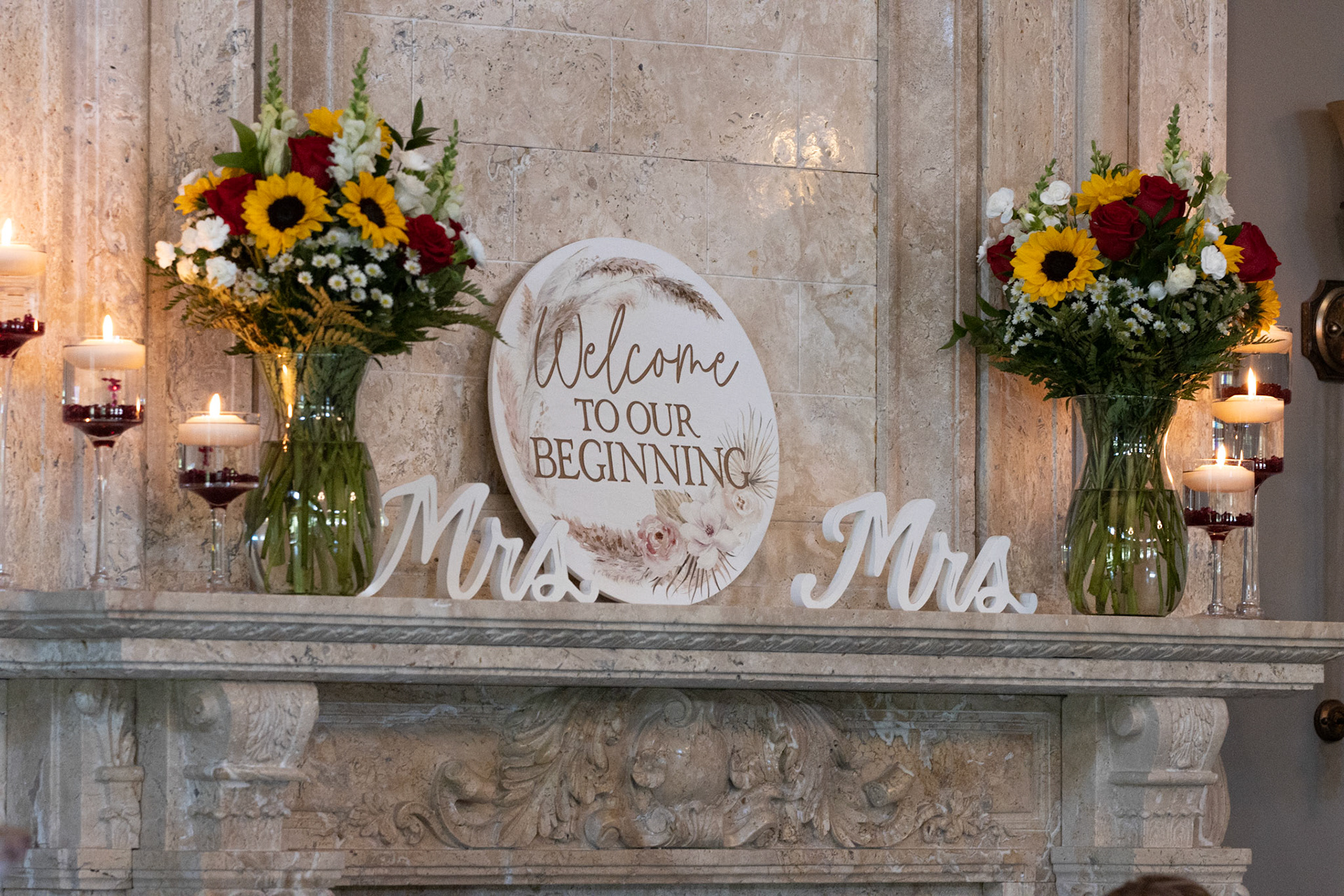 Wedding at Avanti Mansion, Hamburg, NY, decor.