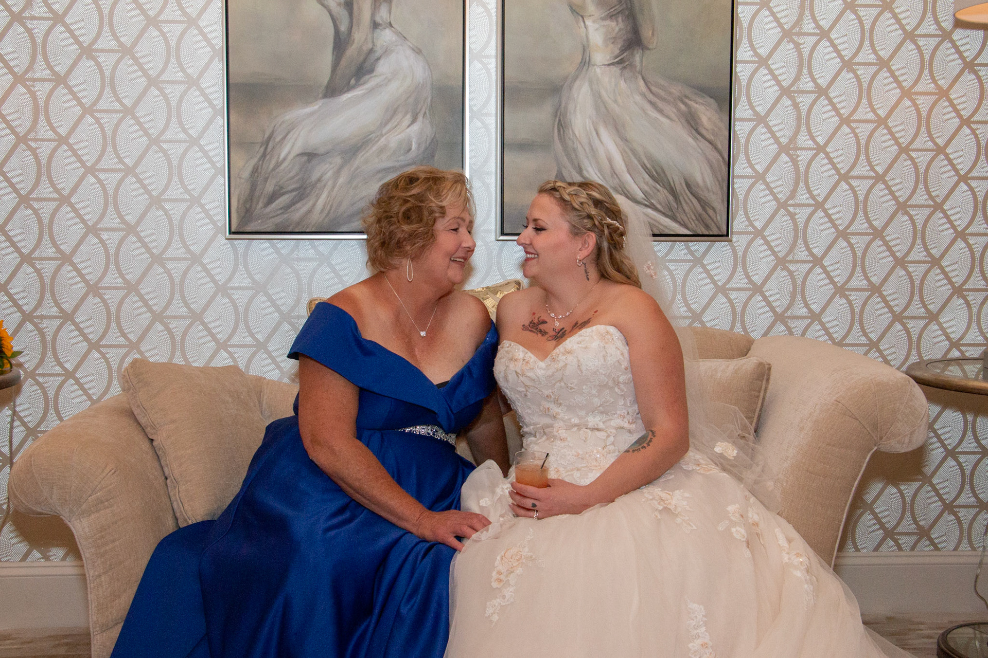 Wedding at Avanti Mansion, Hamburg, NY, bride and mother.