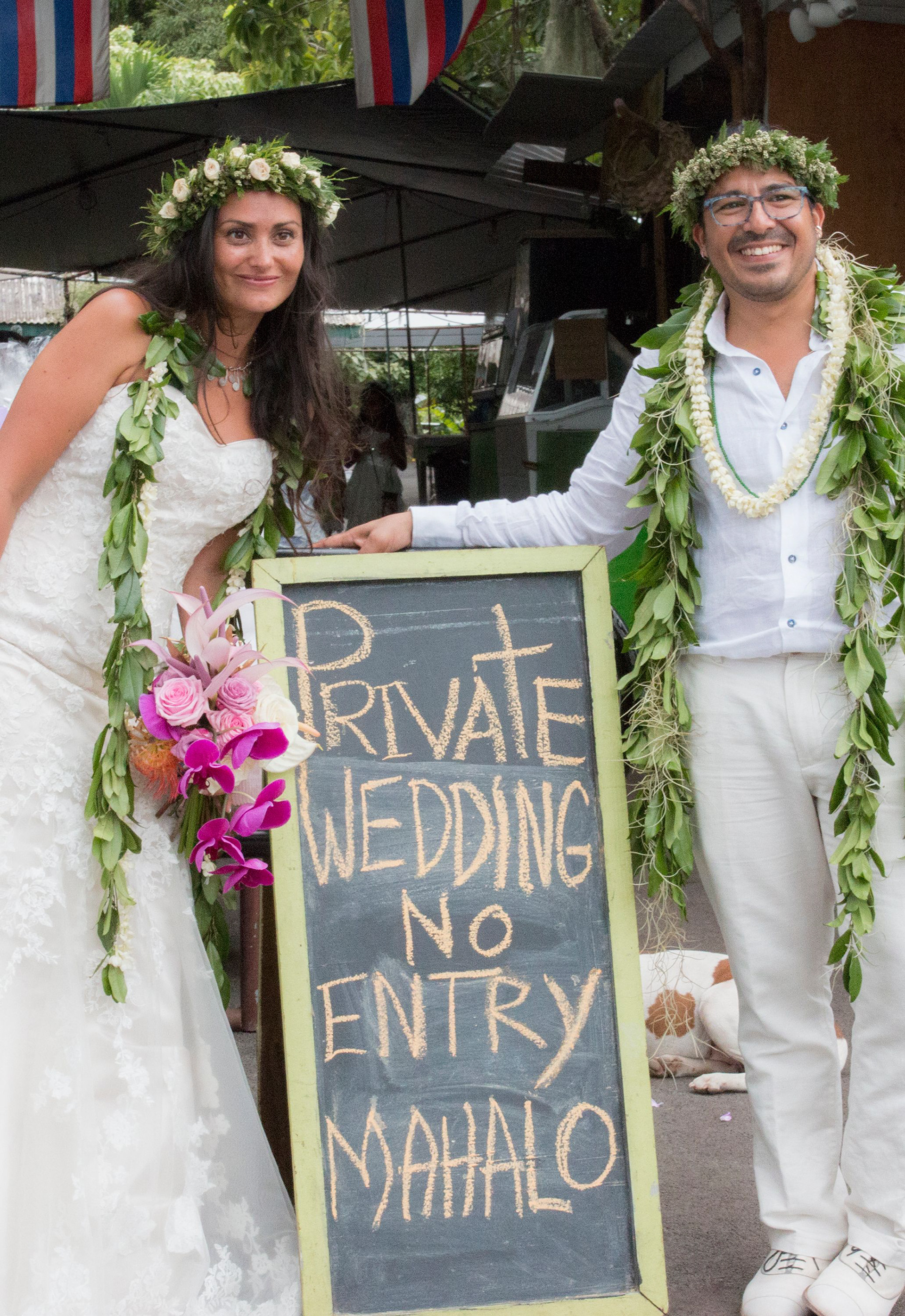 Wedding reception, Hawaii, Kalapana Awa Bar.