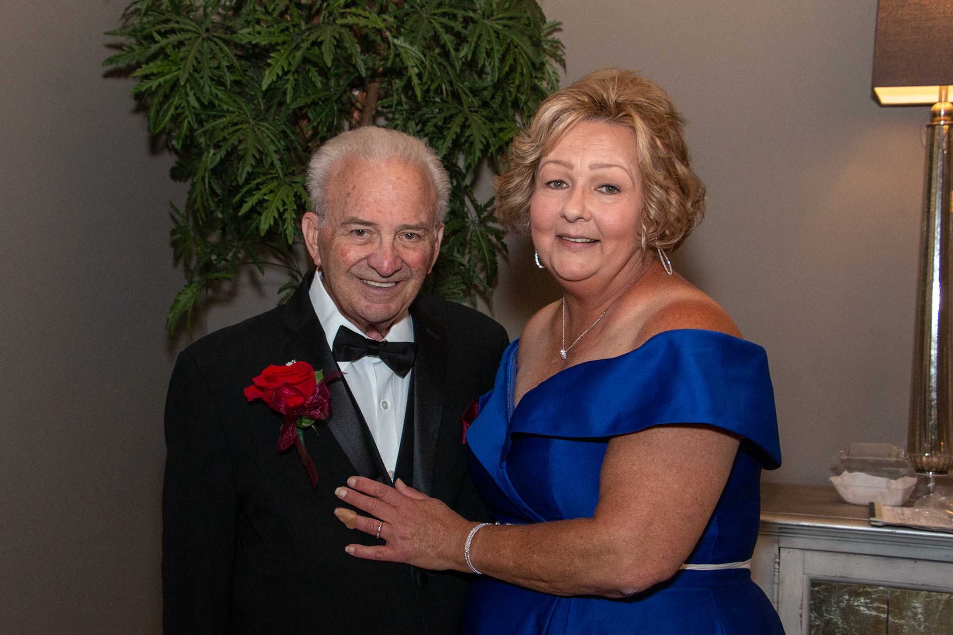 Wedding at Avanti Mansion, Hamburg, NY, parents.