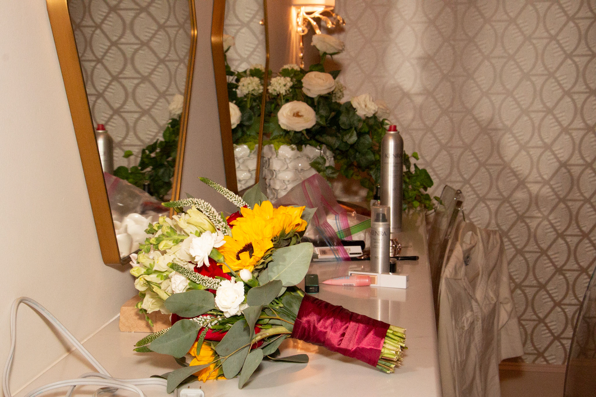 Wedding at Avanti Mansion, Hamburg, NY.