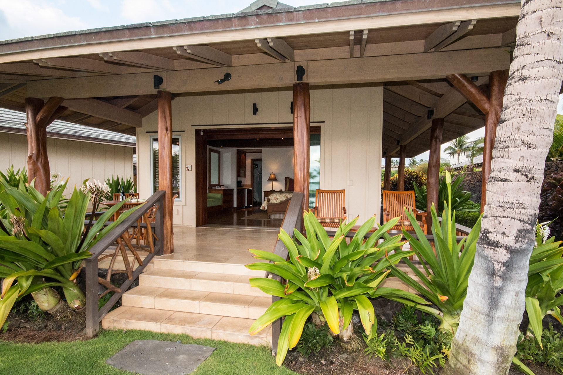 Luxury real estate, timeshare, rental, for sale in Waikoloa HI.