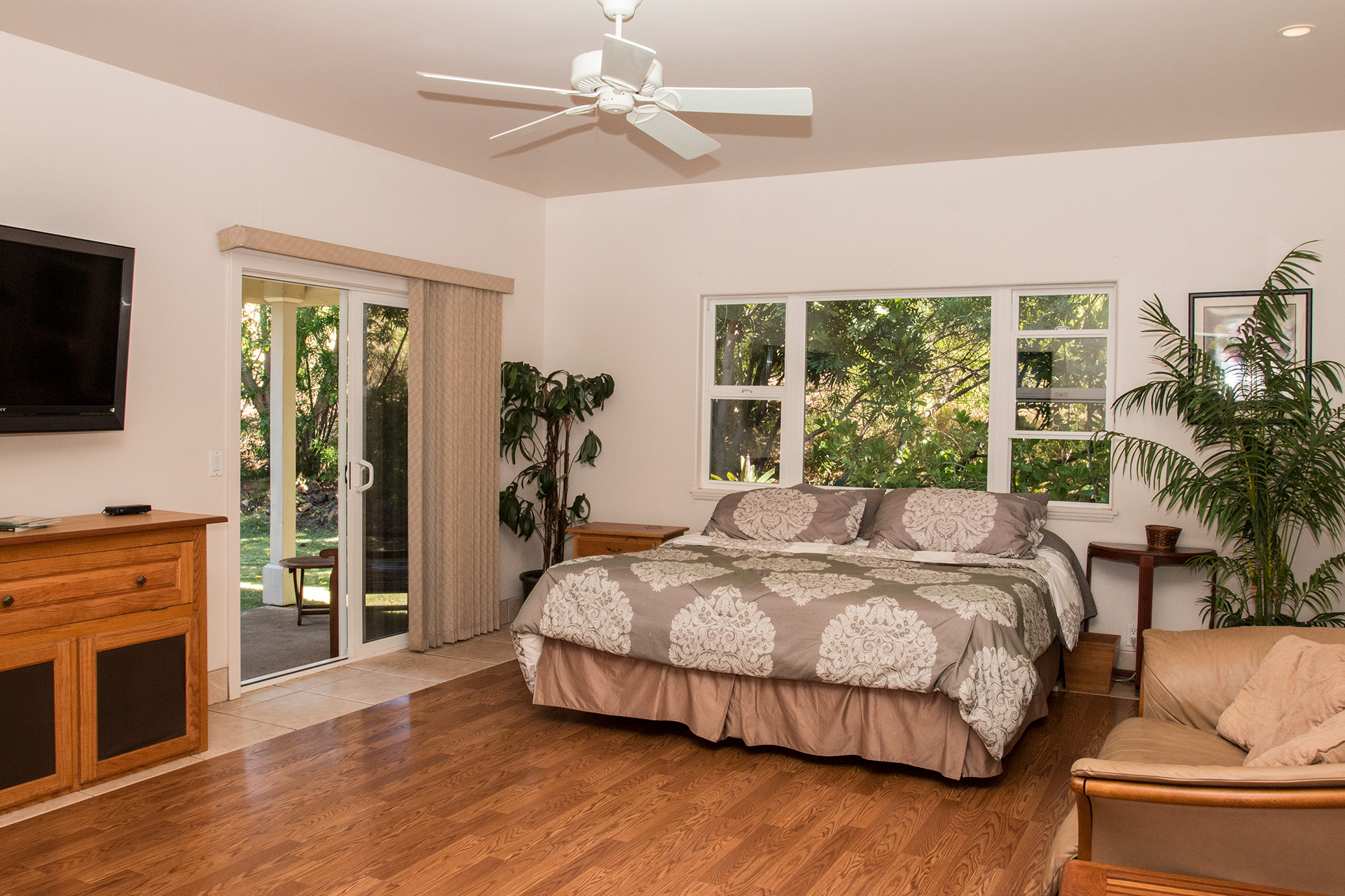 Home for sale, real estate photos in Kohala Ranch HI.