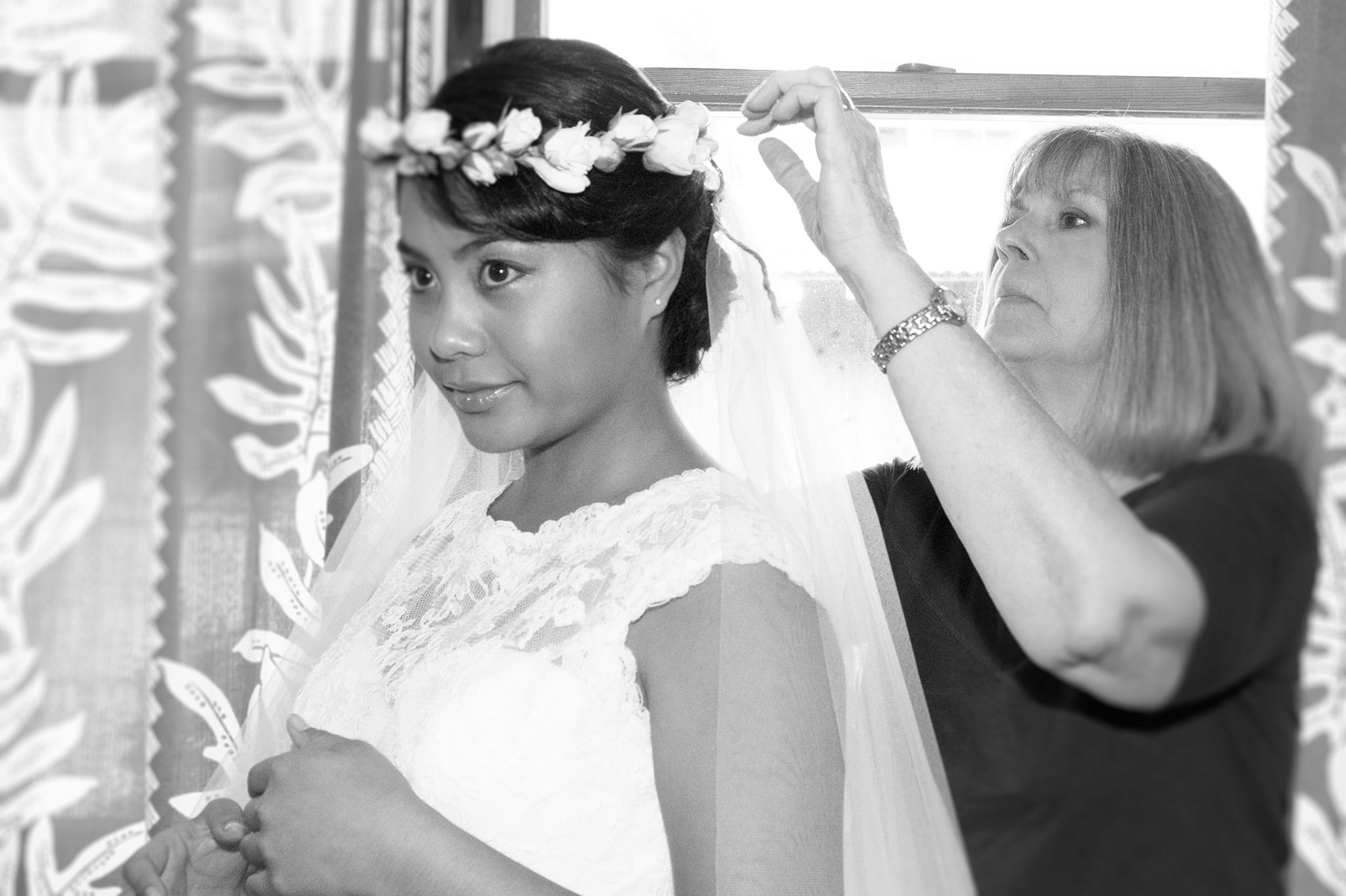 Before wedding Hawaii, bride and mother.
