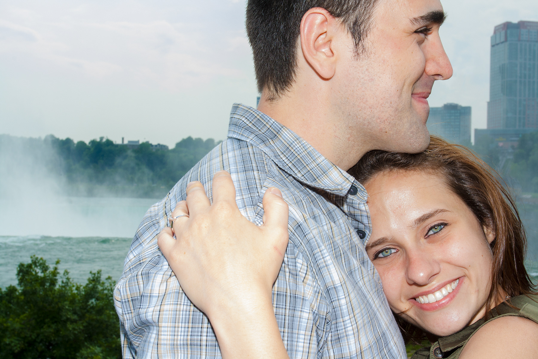 Engagement photo session, Niagara Falls NY.