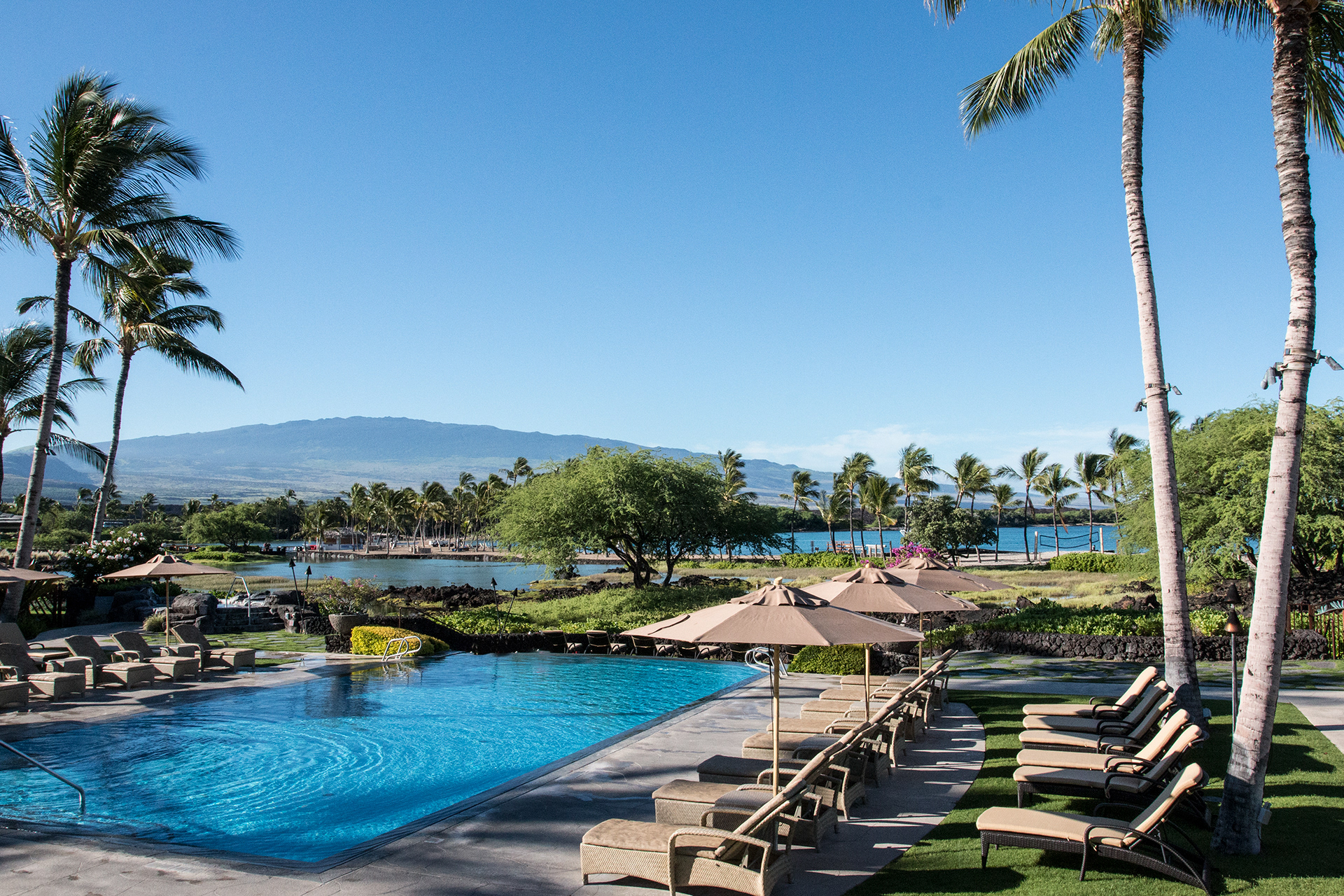Luxury real estate, timeshare, rental, for sale in Waikoloa HI.