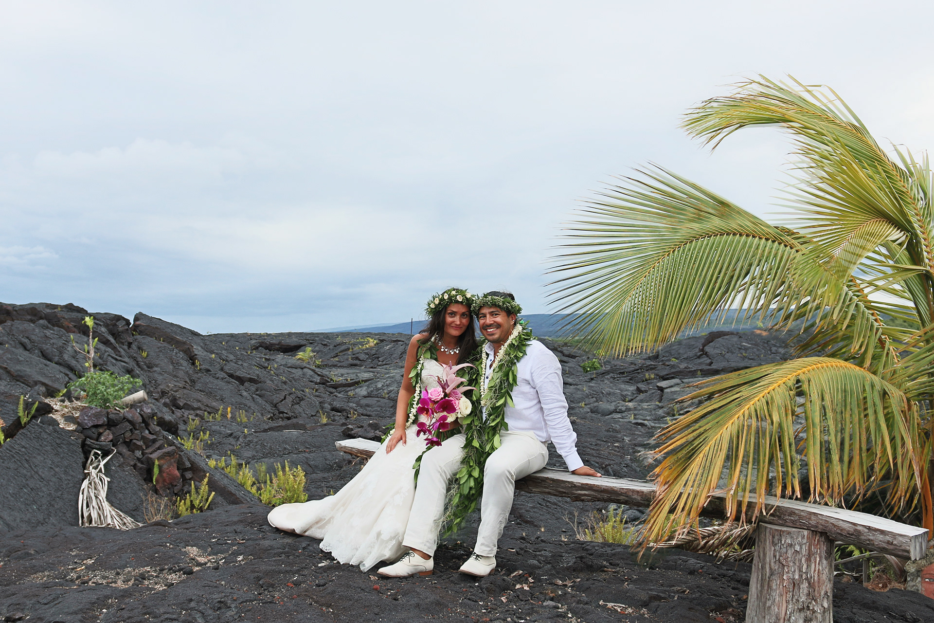 Wedding, Hawaii, black sand beach, couple.