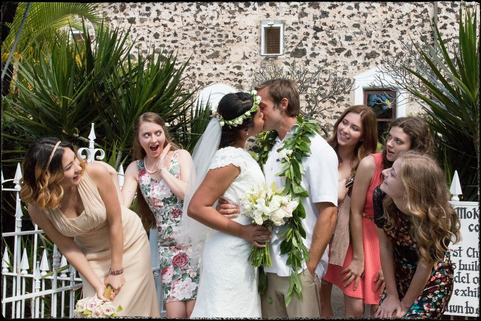 Wedding , Hawaii, Historic Church in Kona.