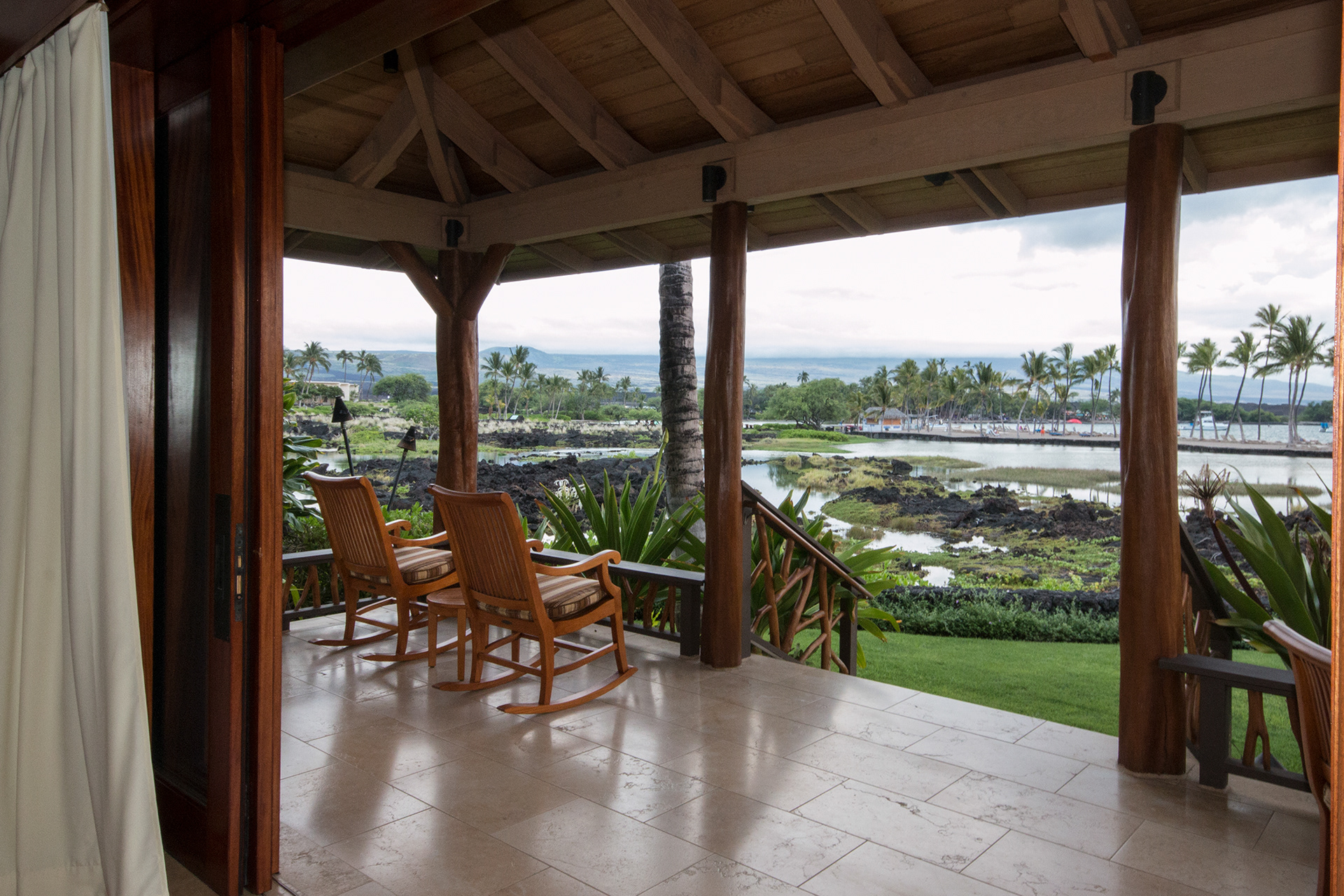 Luxury real estate, timeshare, rental, for sale in Waikoloa HI.