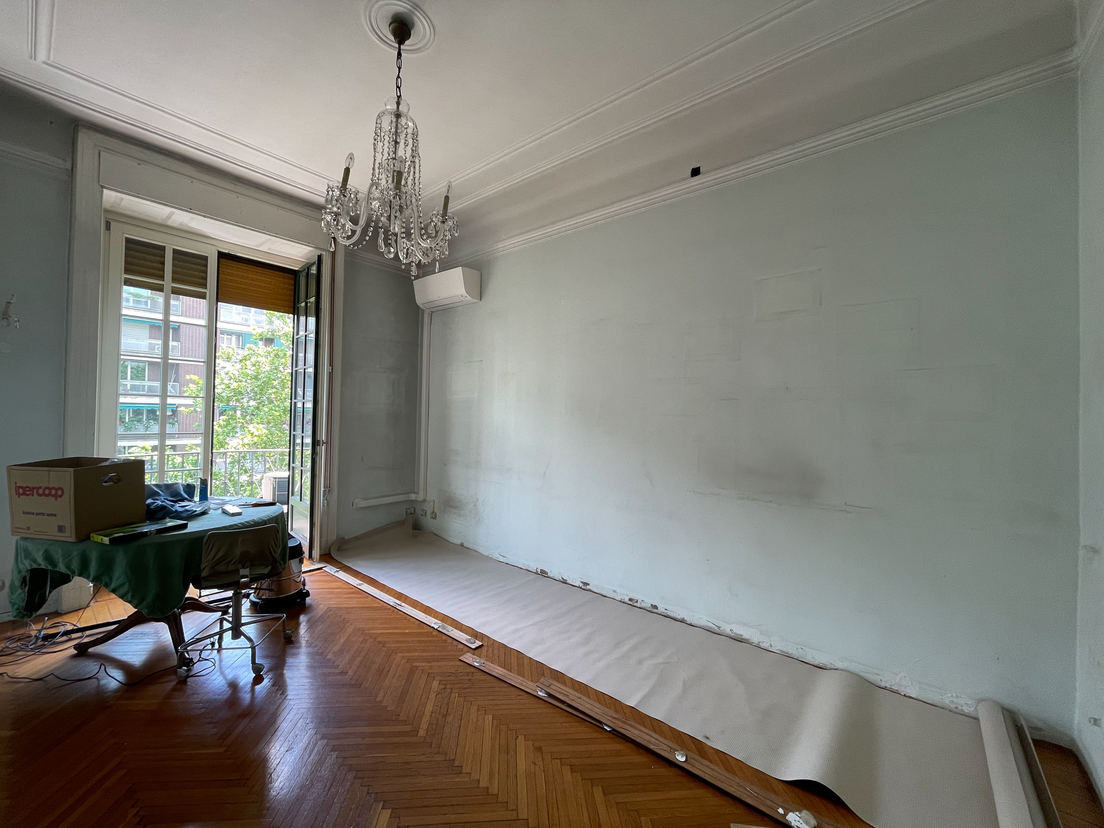 Salone: INIZIO CANTIERE