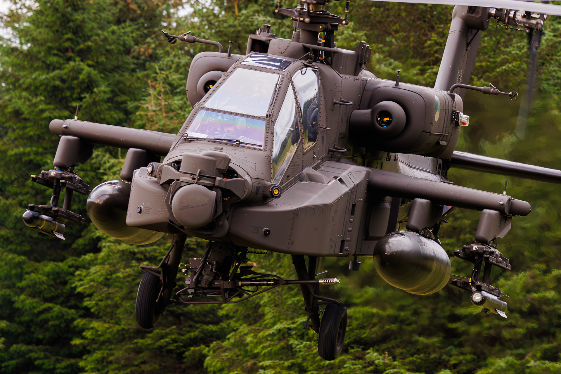 AH-64 Apache