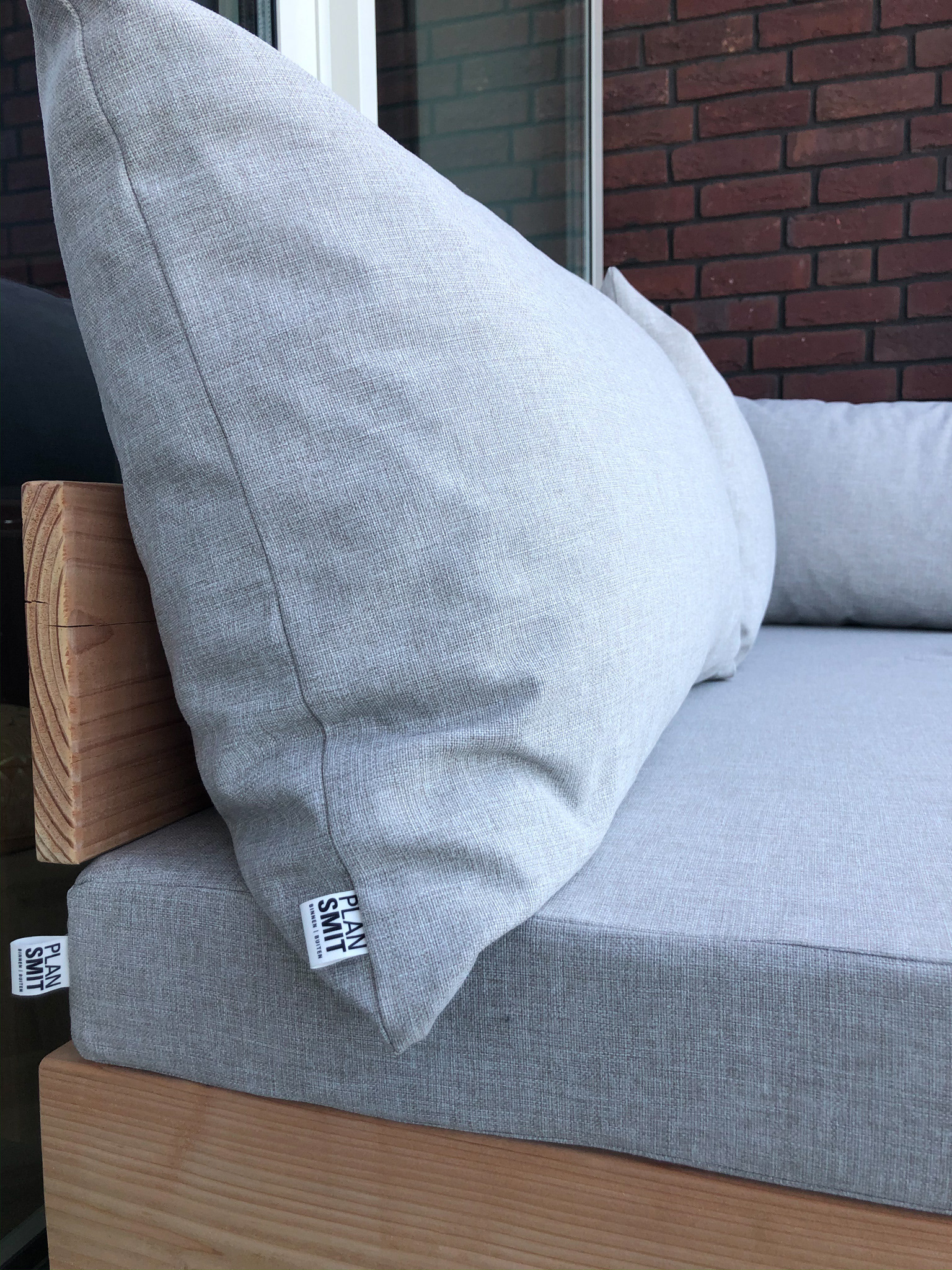 Southend 164 Light grey