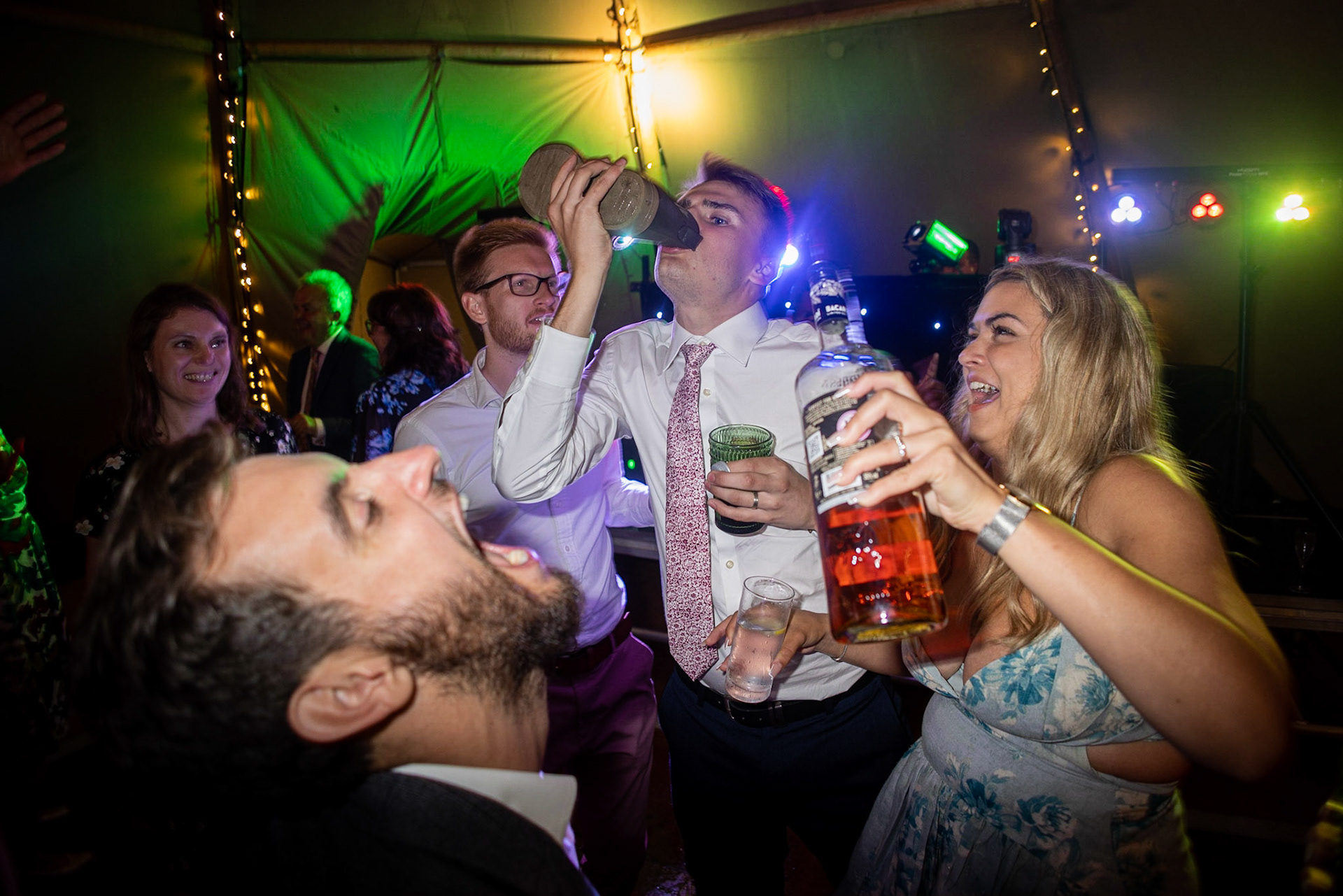 ©2022 Tom Nicholson. 10/09/2022. Newquay, UK. The wedding of Betsy and Jamie Maskell at Mawgan Bay View and Bre Pen Farm in Mawgan Porth, Cornwall. Photo credit : Tom Nicholson