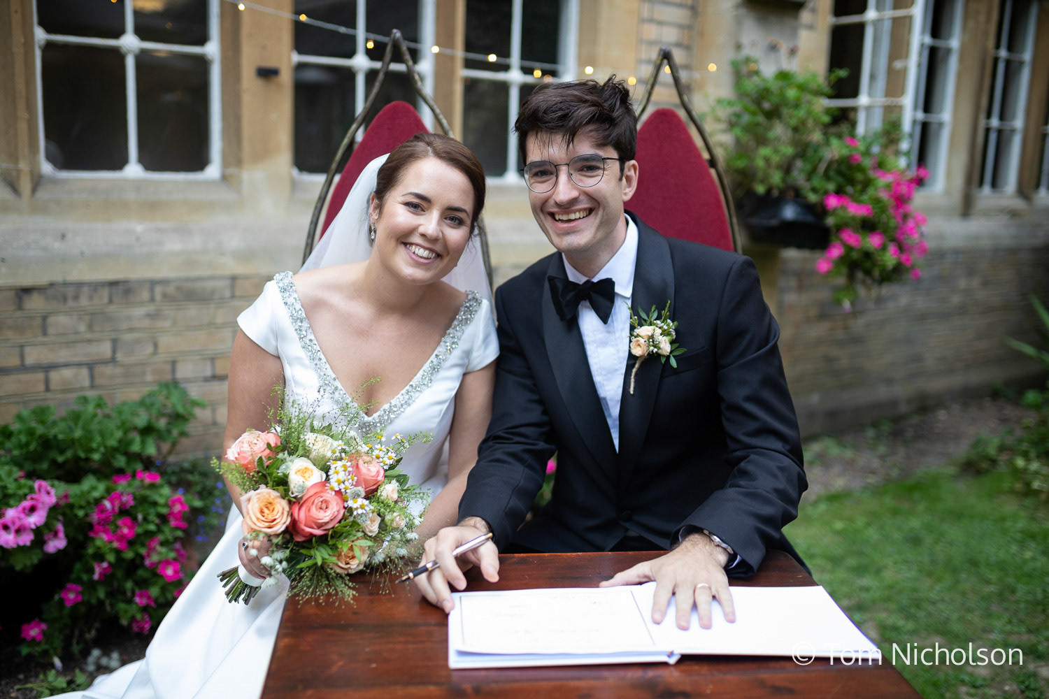 ©2020 Tom Nicholson. 19/09/2020. London, UK. The Wedding of Steph and Filip Harding at The Lodge Hotel Putney, Wandsworth Town Hall and Le Gothique. Photo credit : Tom Nicholson