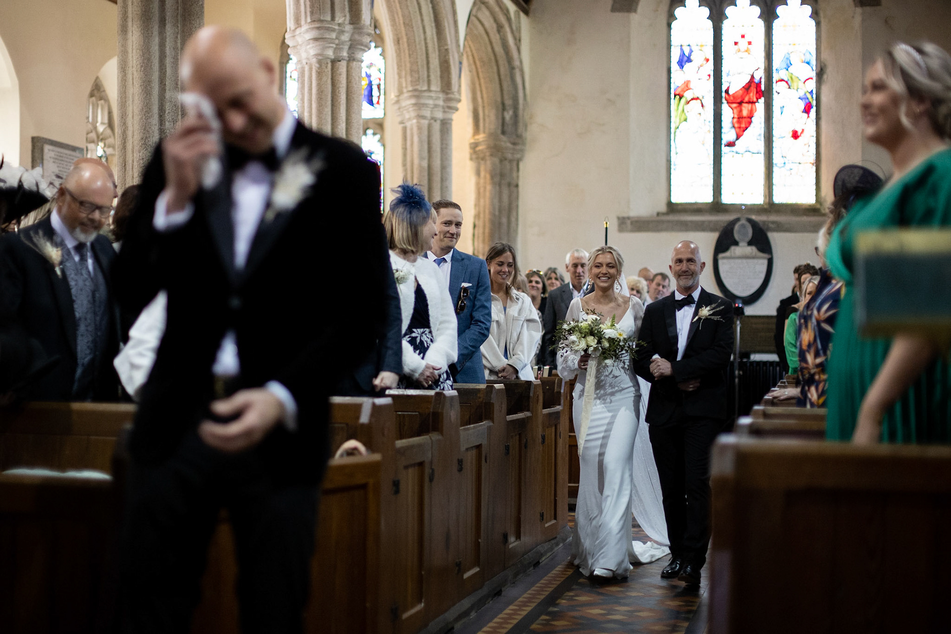 ©2022 Tom Nicholson. 09/04/2022. Redruth, UK. The Wedding of Emily and George Haynes at Portreath Beach, Gwenapp Parish Church, Bassett's Cove and Higher Laity Farm. Photo credit : Tom Nicholson
