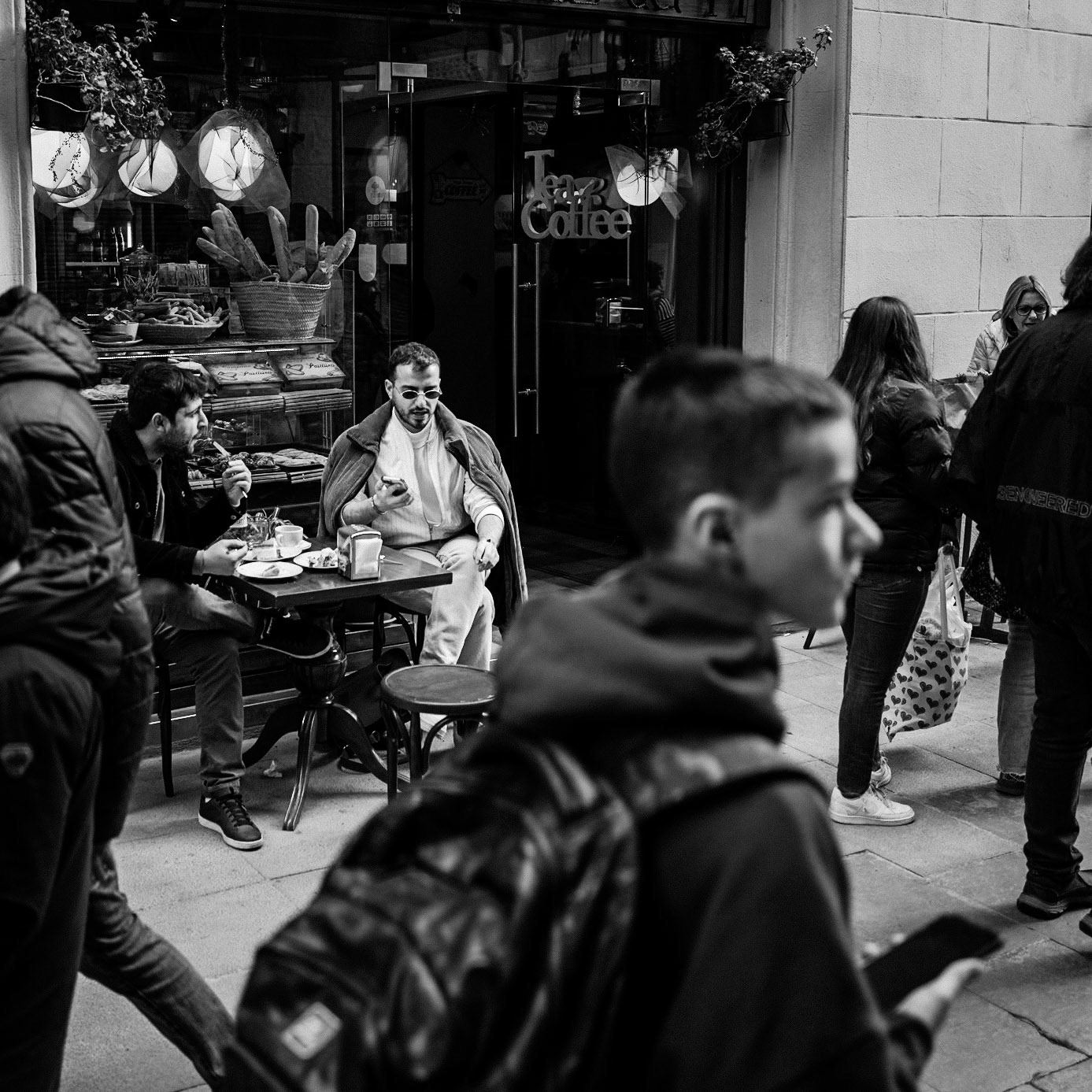 Why not dress in bright colours? Brcelona in December 2022.