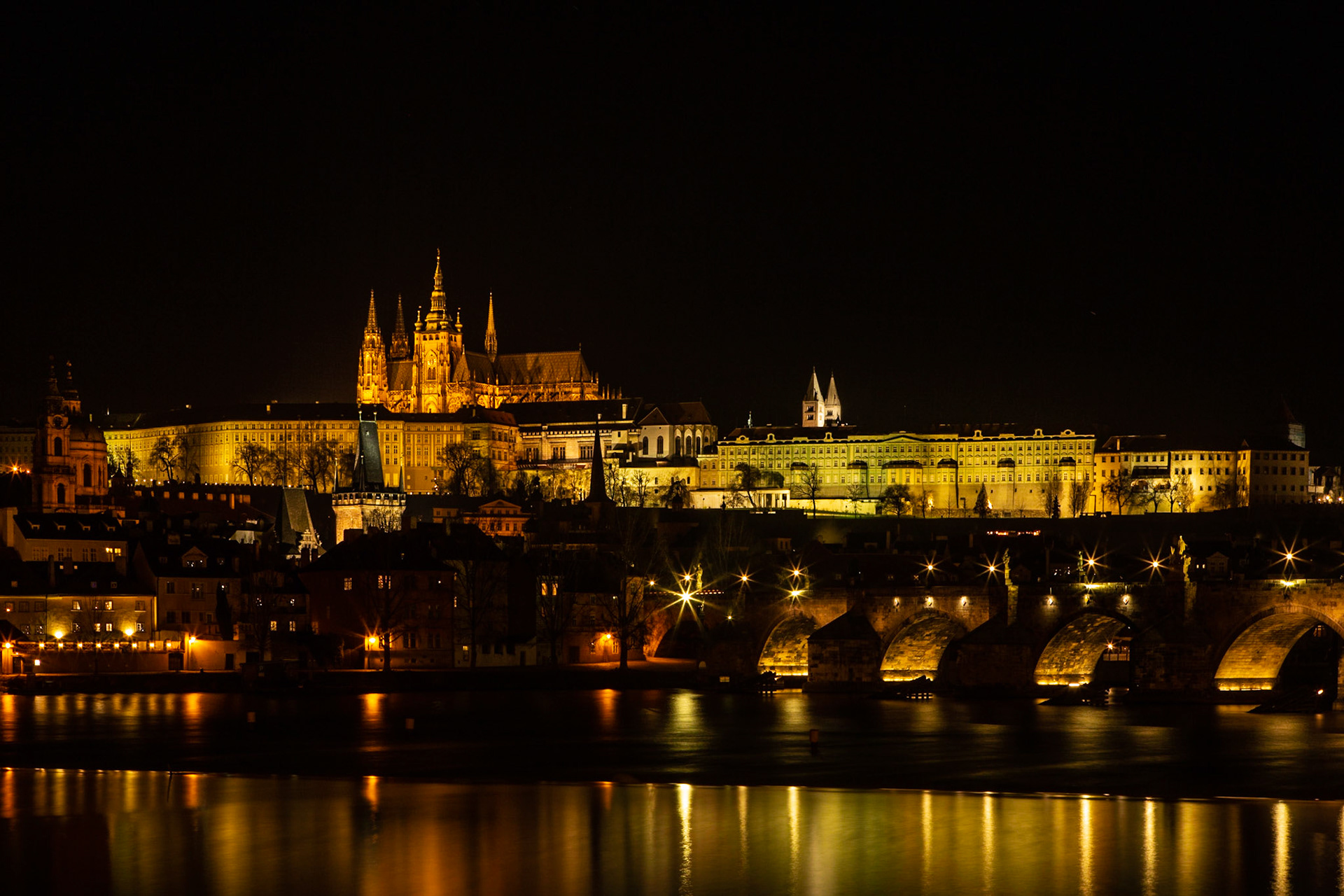 St Charles Bridge (Karlův most) is the oldest bridge in Prague. It crosses the Ultava river and connects the Old Town to Prague Castle. I had the privilege to be invited to the 3rd Annual Content Strategy Summit 2019, February 14-15, in a wonderful venue right in the Old Town. So I went on a photowalk at night after my presentation and realized more than 25 years had passed since my last visit as a backpacker...