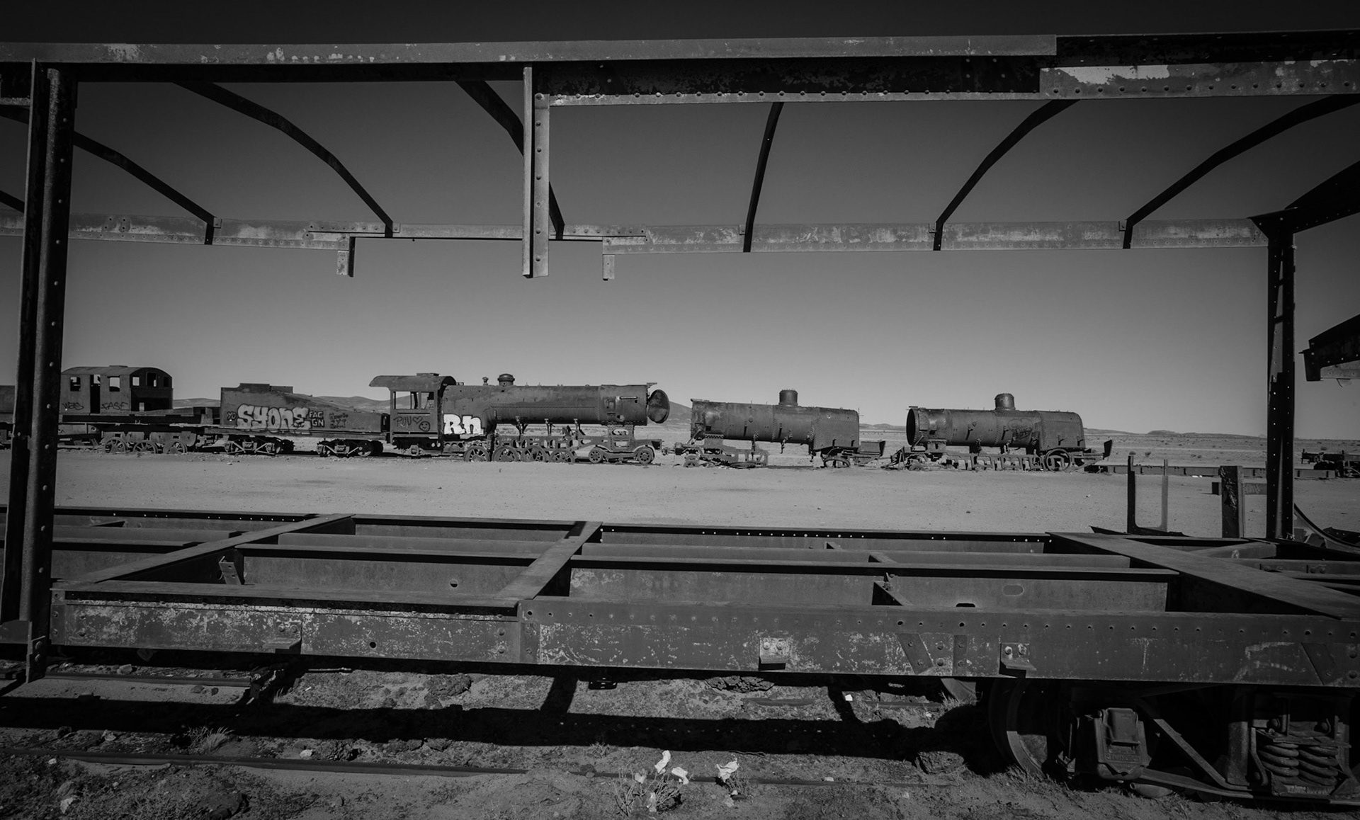 On the outskirts of Uyuni, Bolivia, lies a cemetery for trains, for locomotives. Uyuni has long been an important transportation hub in South America and it connects several major cities. In the early 19th century, big plans were made to build an even bigger network of trains out of Uyuni, but the project was abandoned because of a combination of technical difficulties and tension with neighboring countries. The trains and other equipment were left to rust and fade out of memory. In other places, the mighty steel trains would have held up better. The salt winds that blow over Uyuni, which hosts the world’s largest salt plain, have corroded all of the metal.