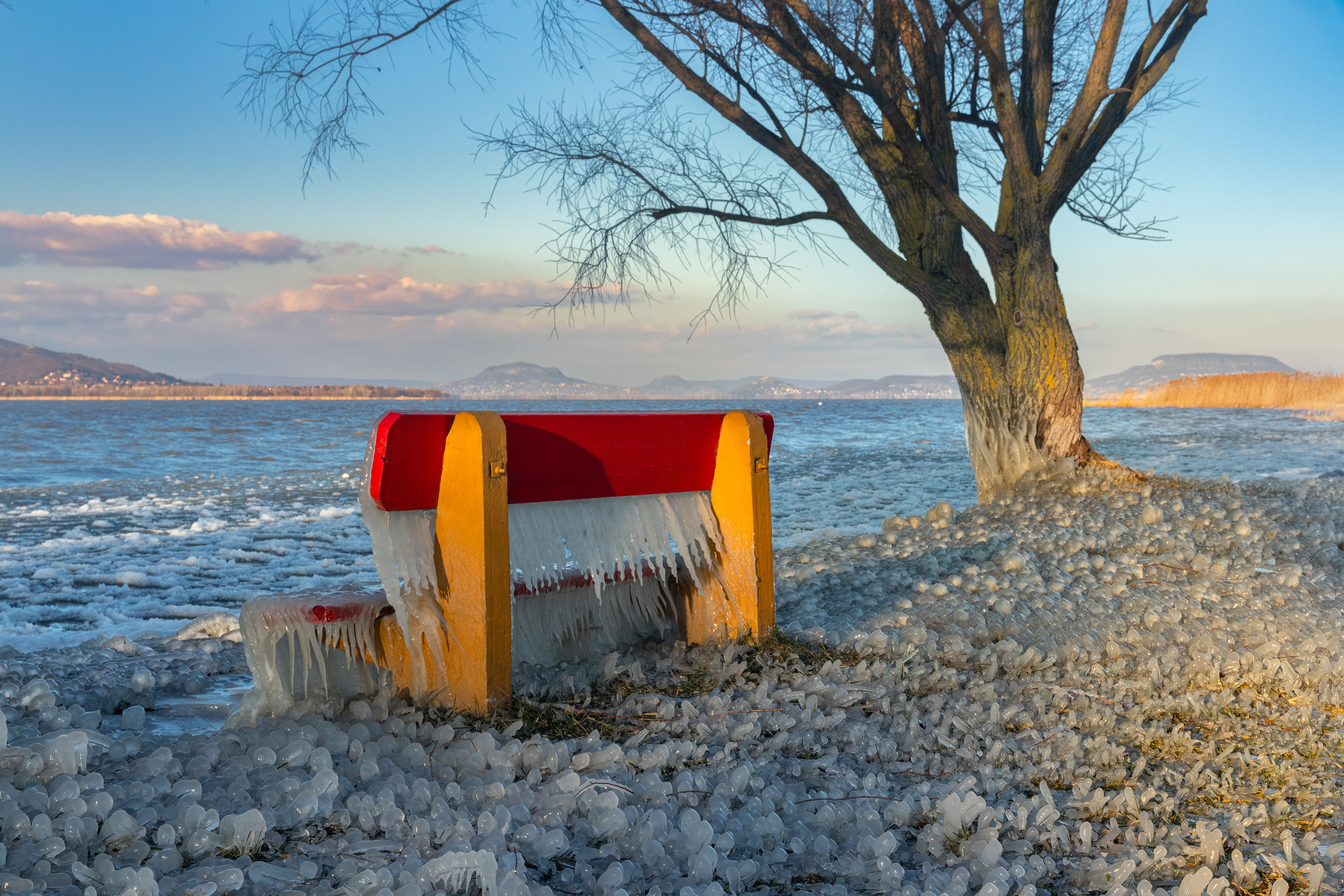 Jégpáncél (Balaton)