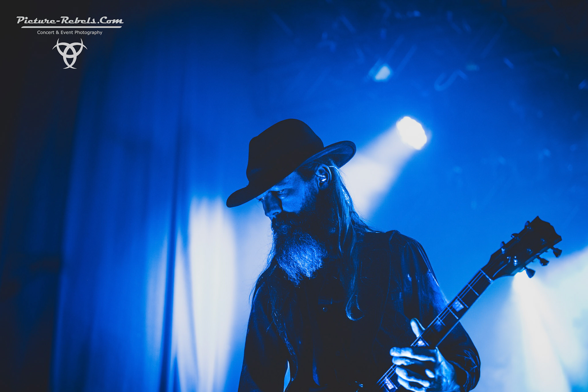 SOLSTAFIR