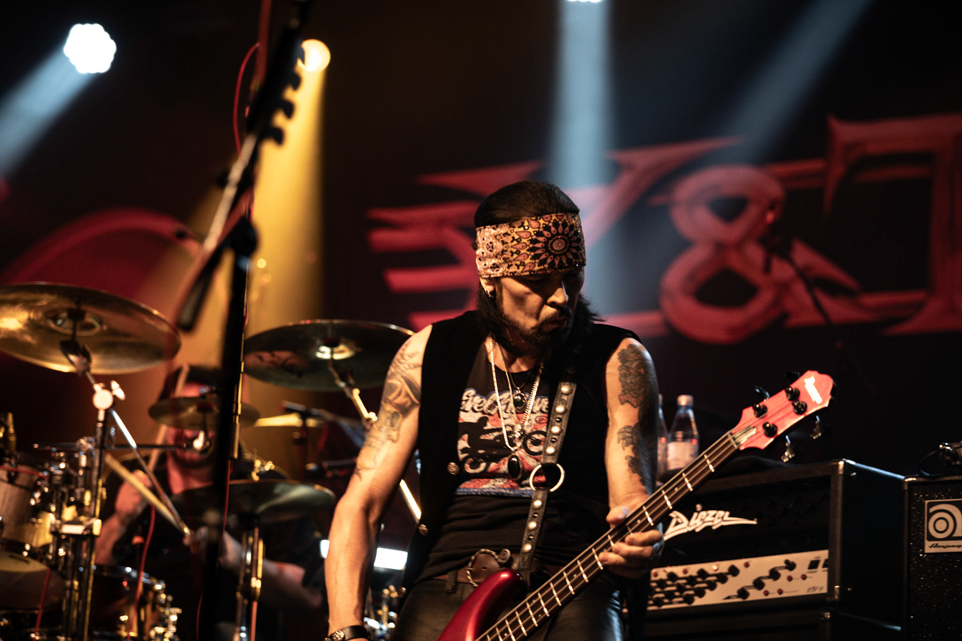 Y&T