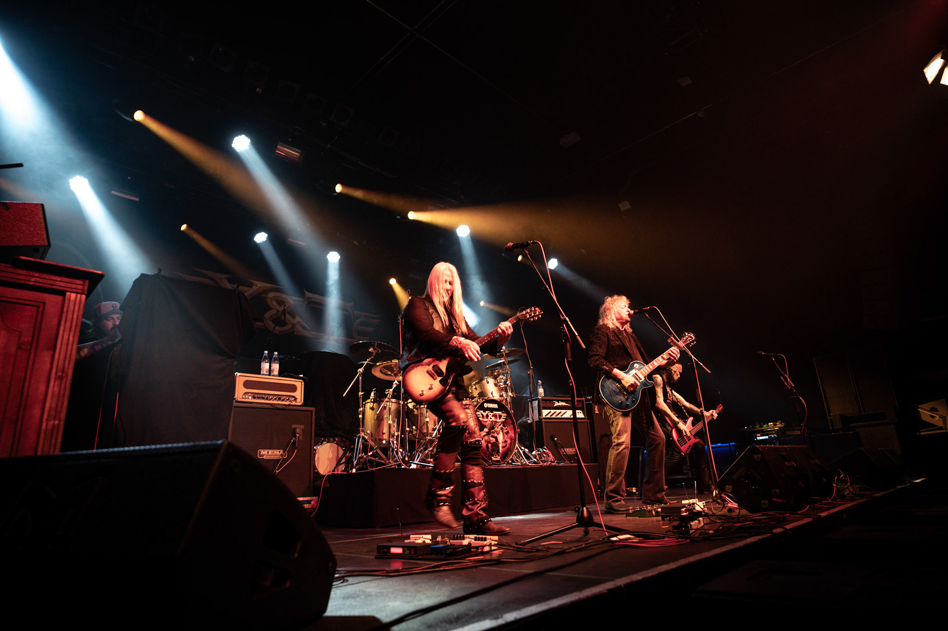 Y&T