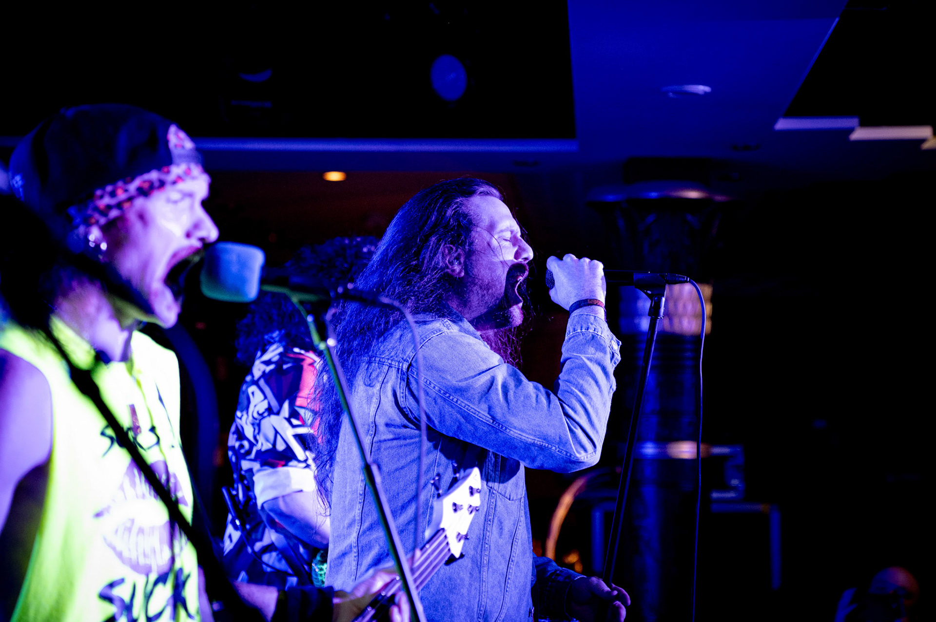 Striker - Star Lounge