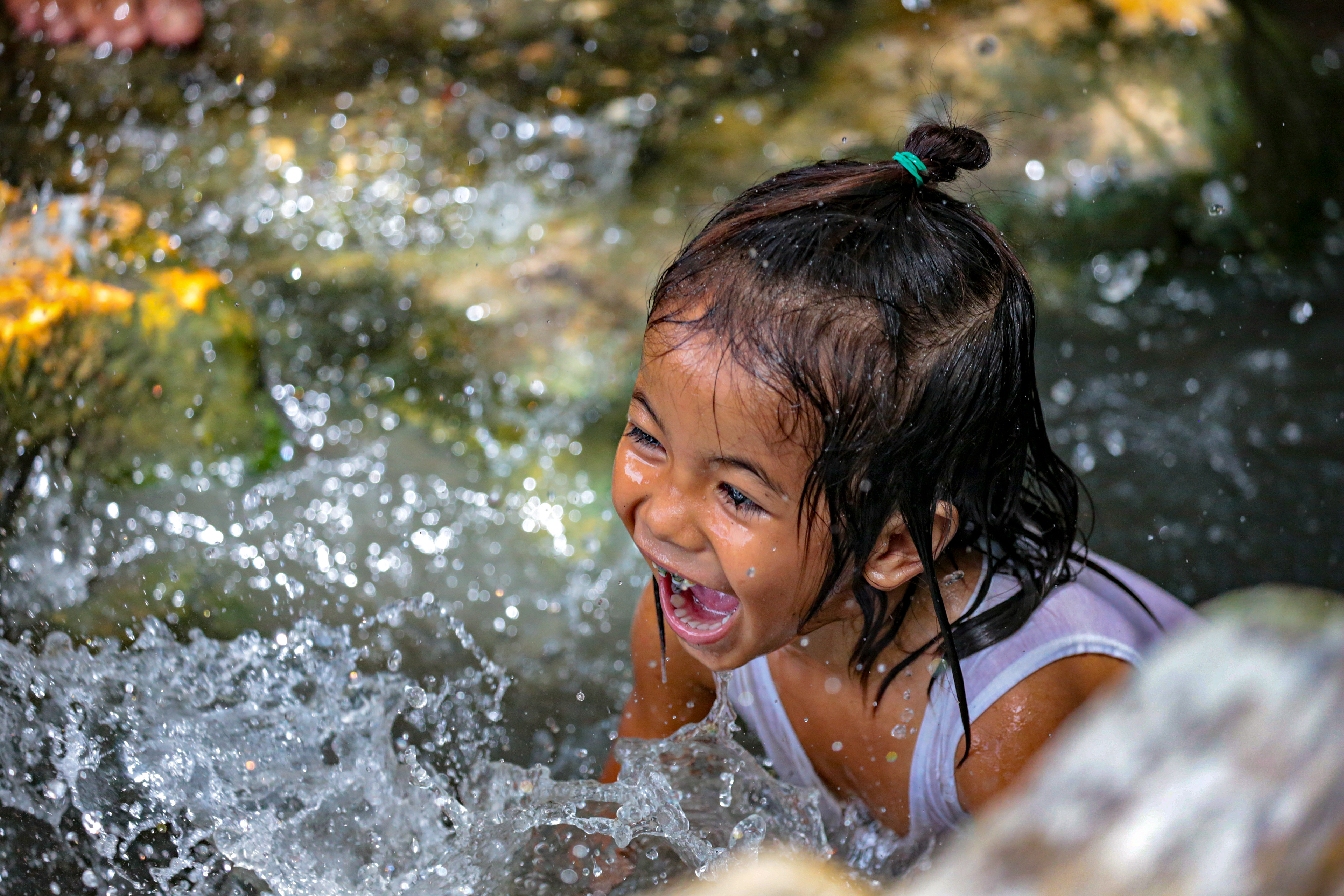 "Bata kag Tubig"